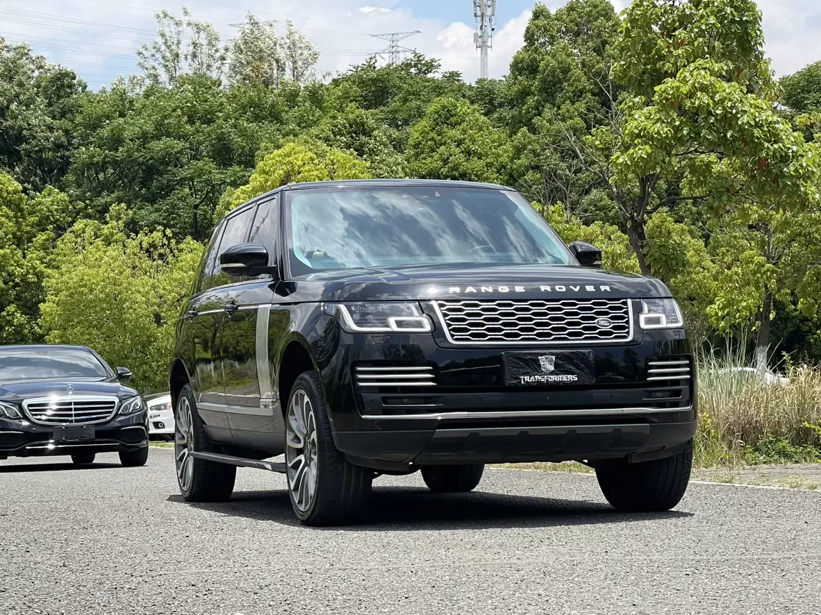 Land Rover range rover
