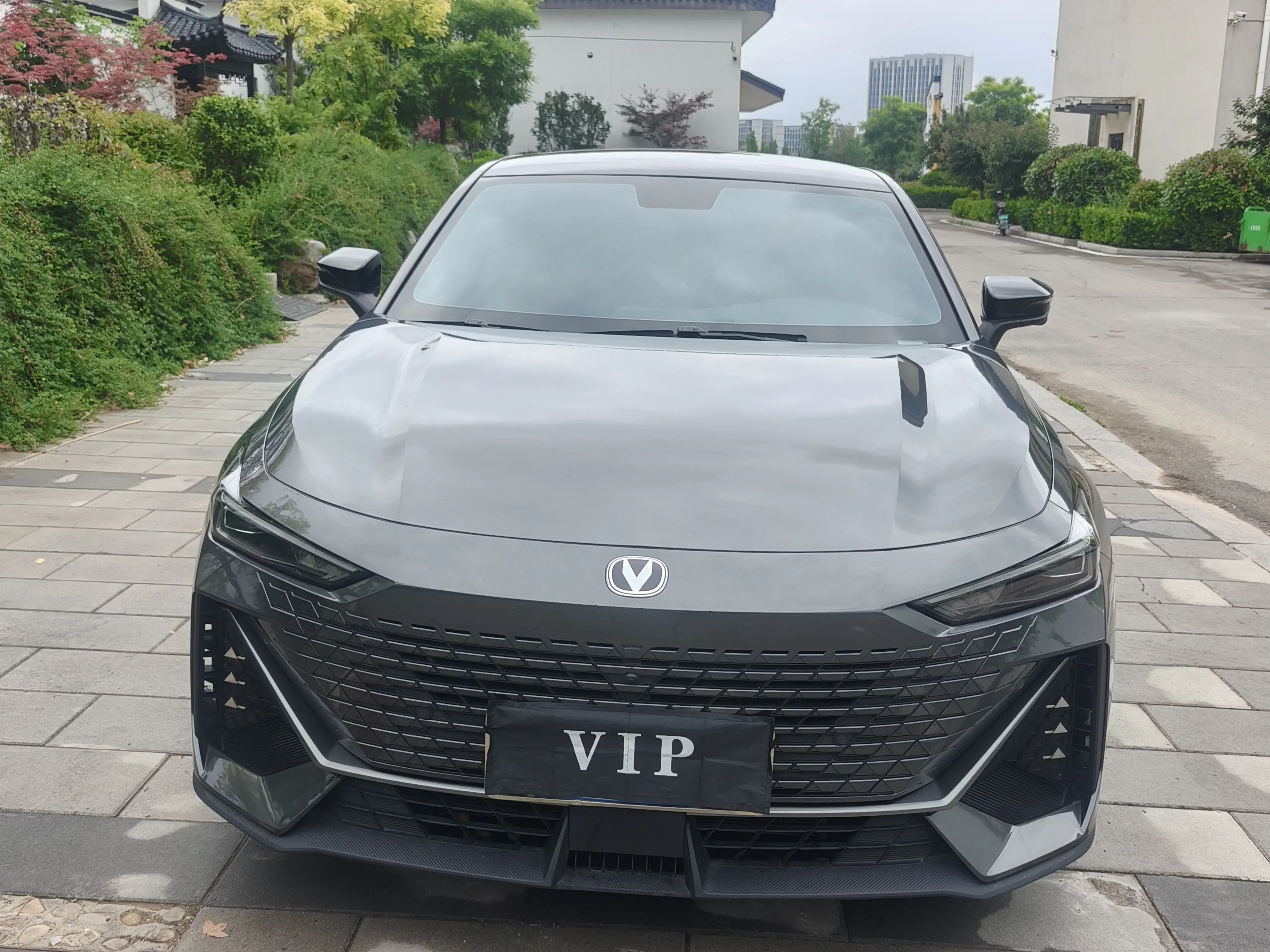 Changan UNI-V