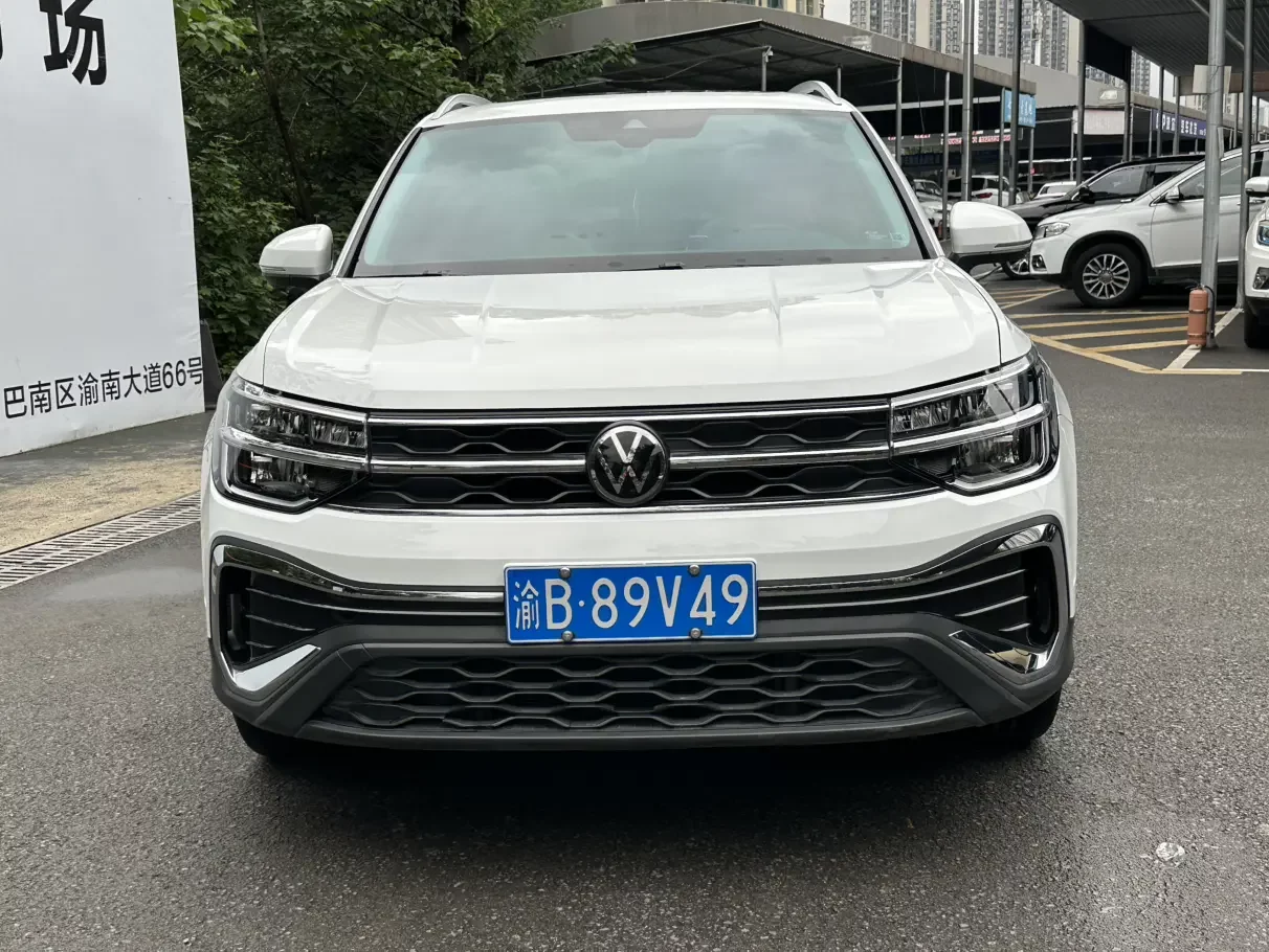 Volkswagen Tharu