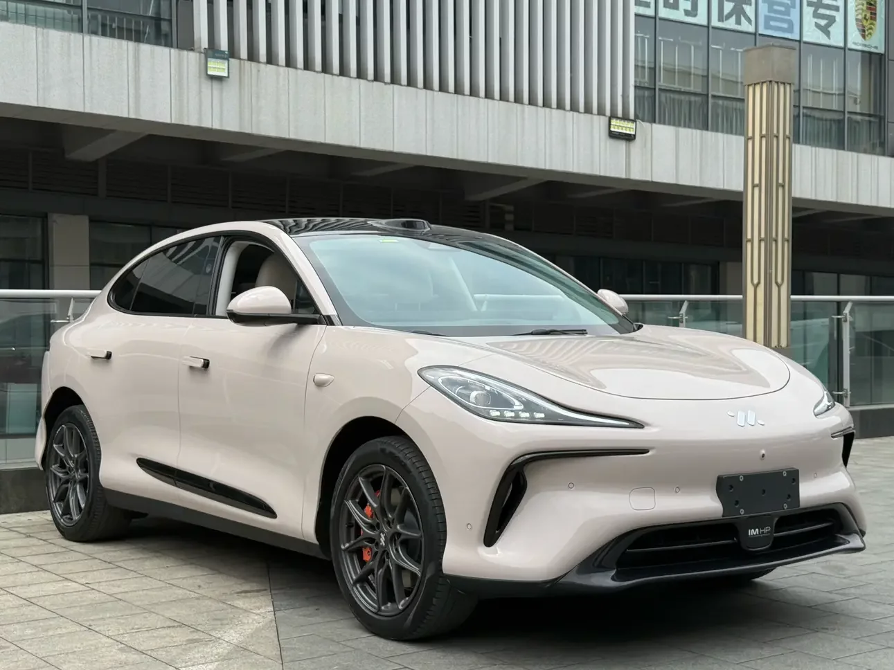 Zhiji LS6