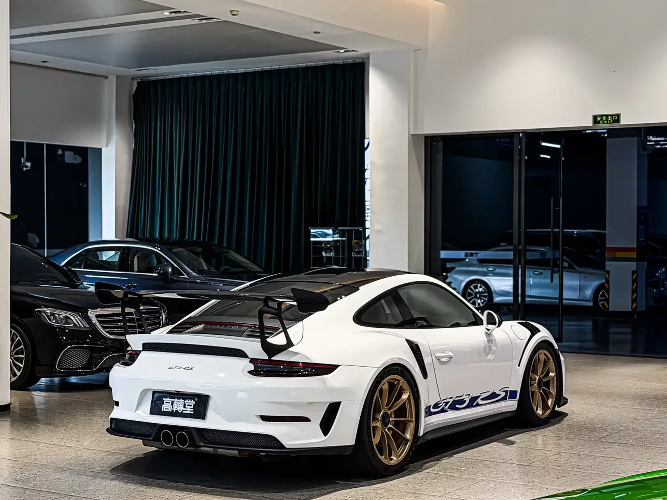 Porsche 911