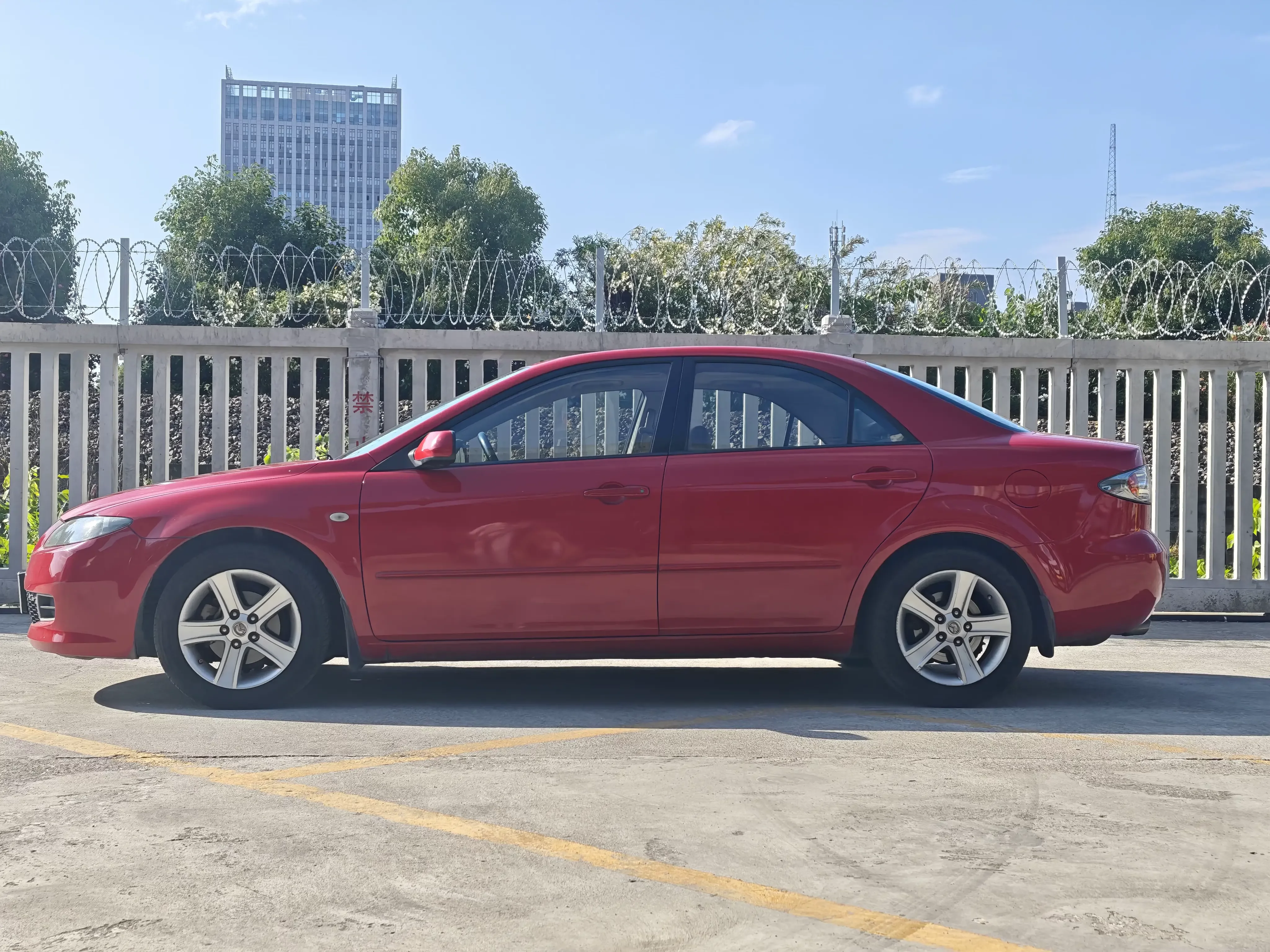 Mazda 6