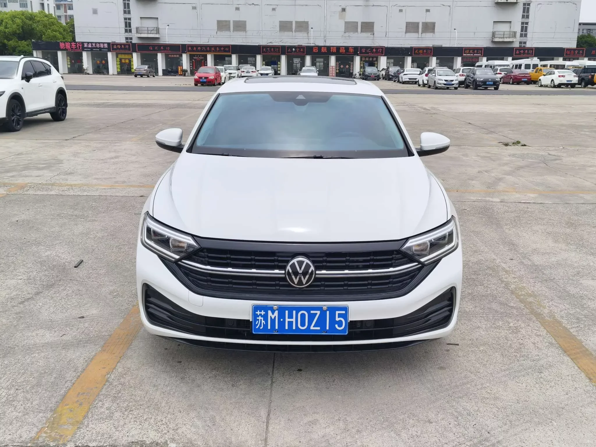 Volkswagen Sagitar