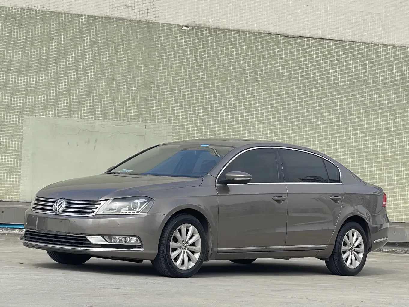 Volkswagen Magotan