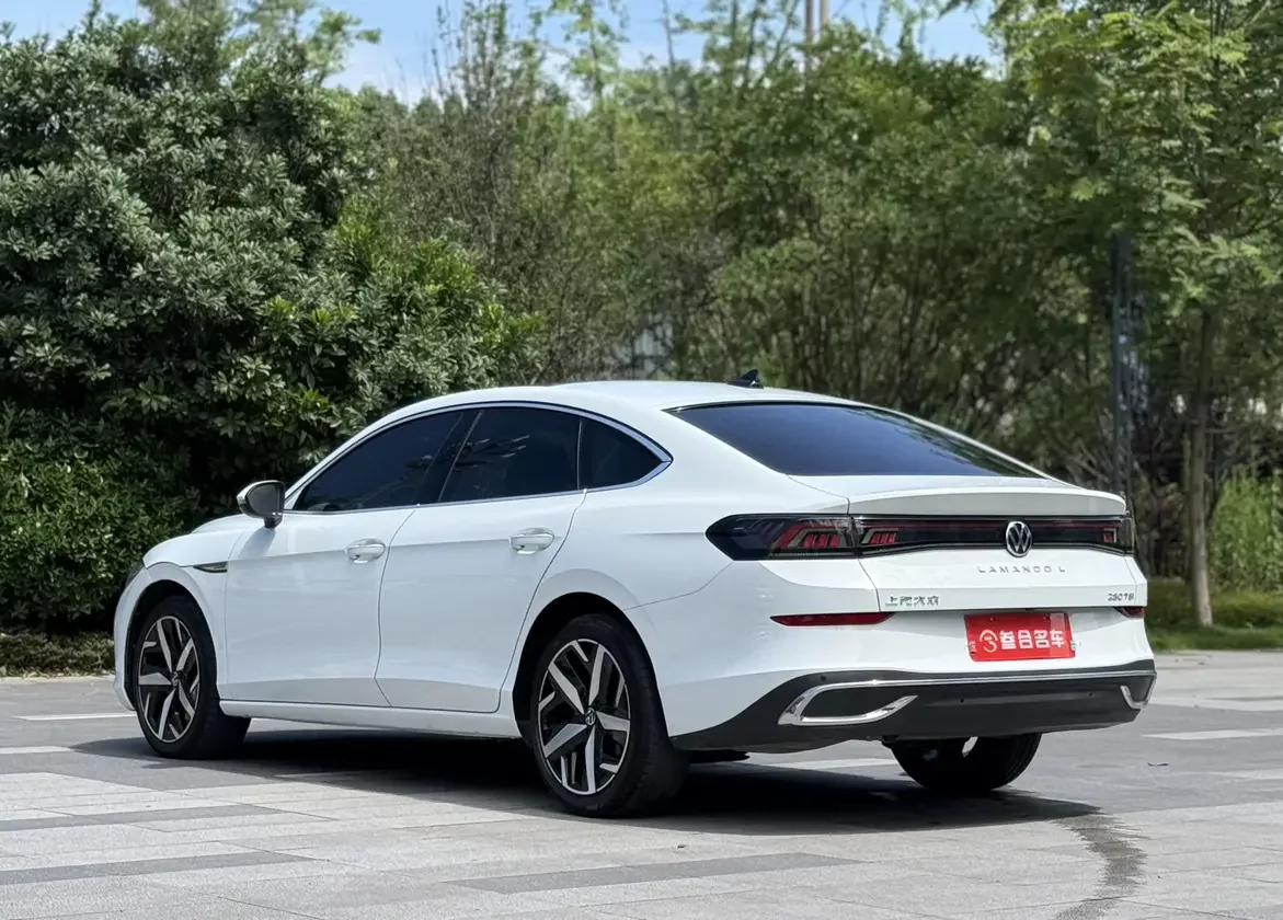 Volkswagen Lamando