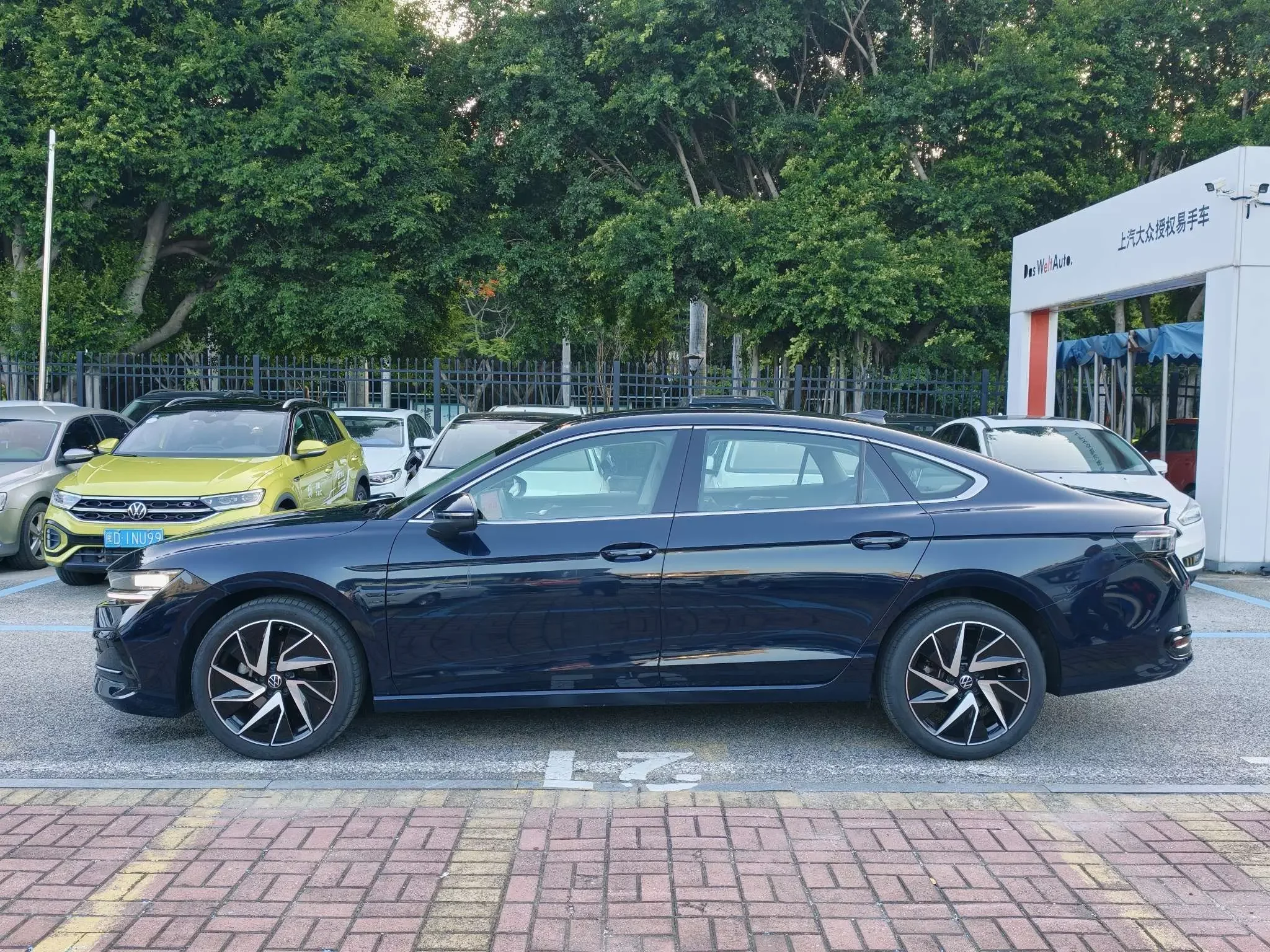 Volkswagen Magotan