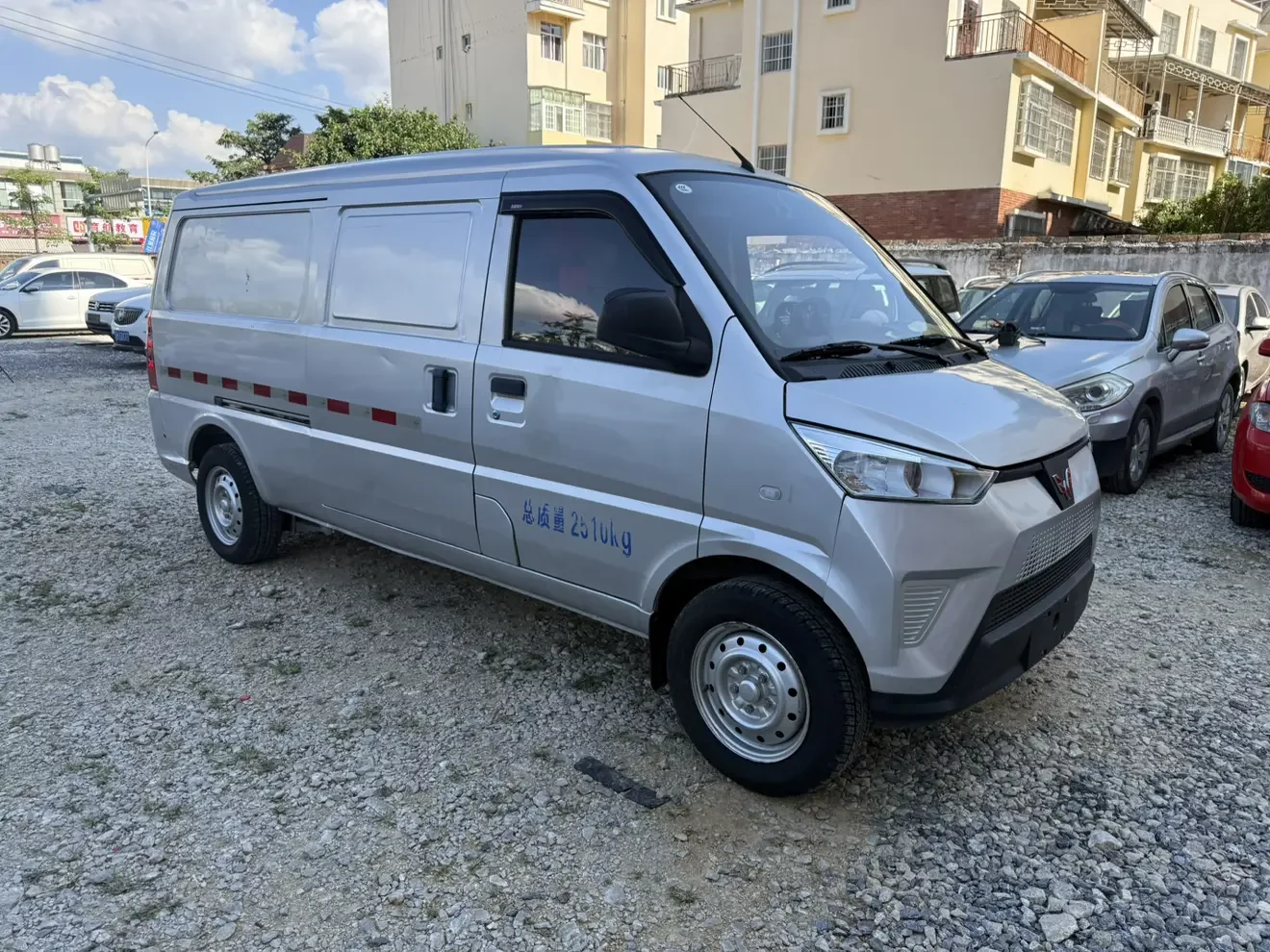 Wuling EV50