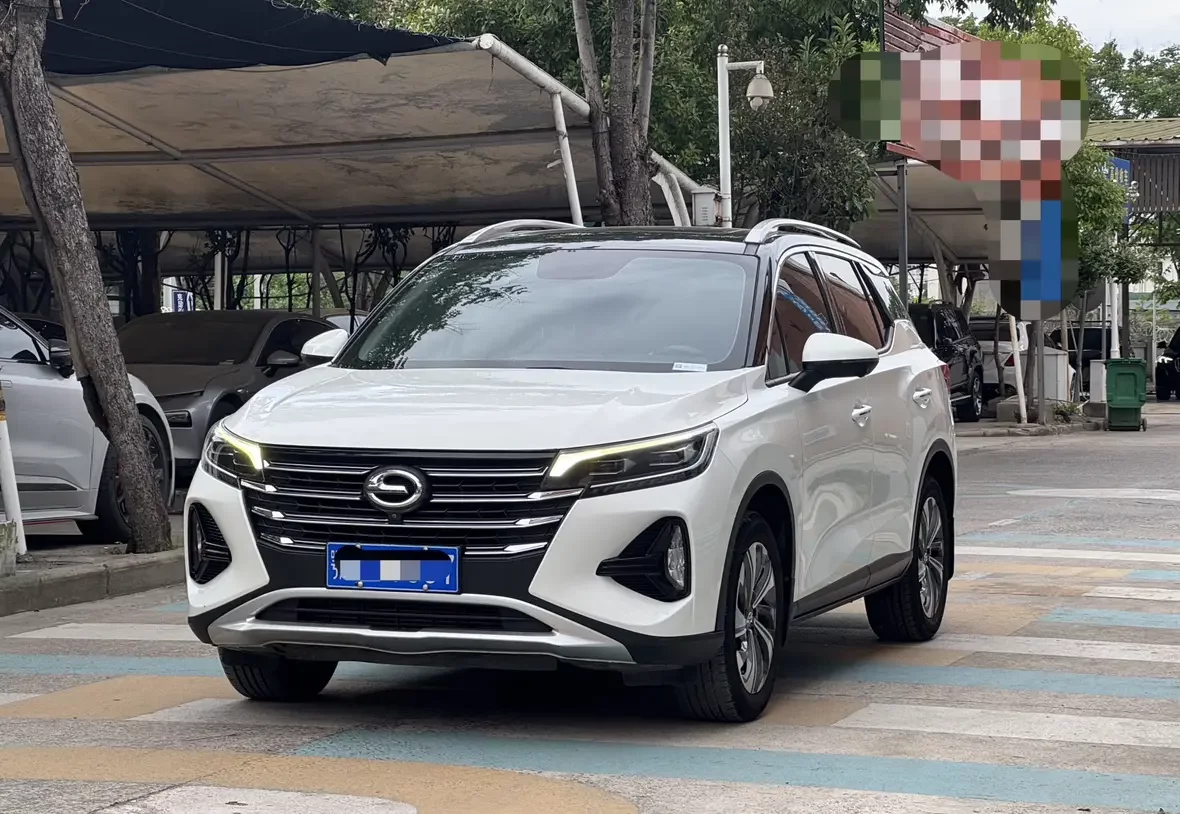 GAC Trumpchi GS4