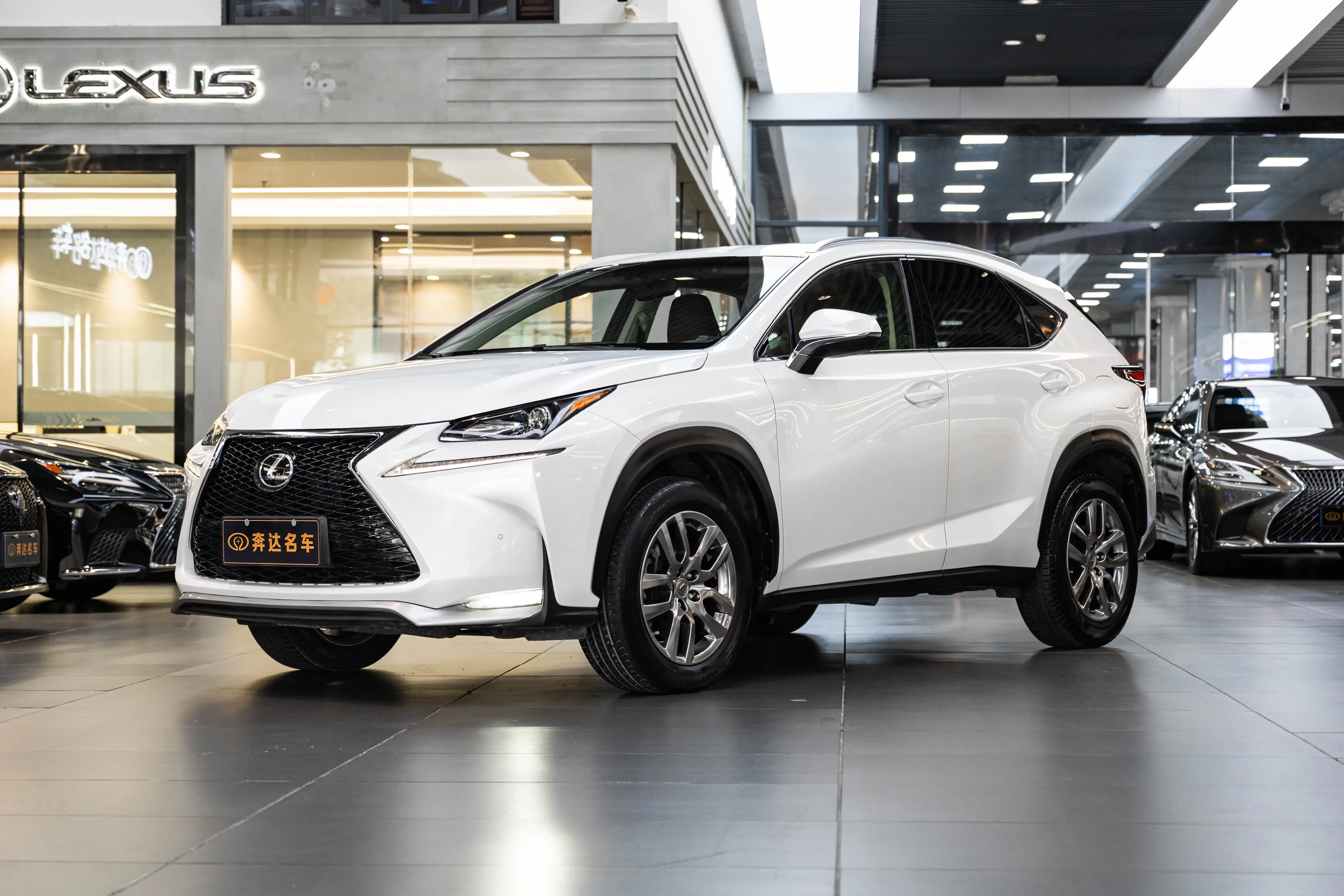 Lexus NX