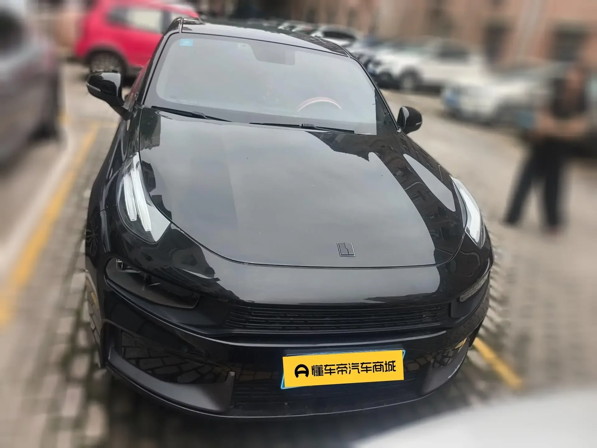 Lynk & Co 03
