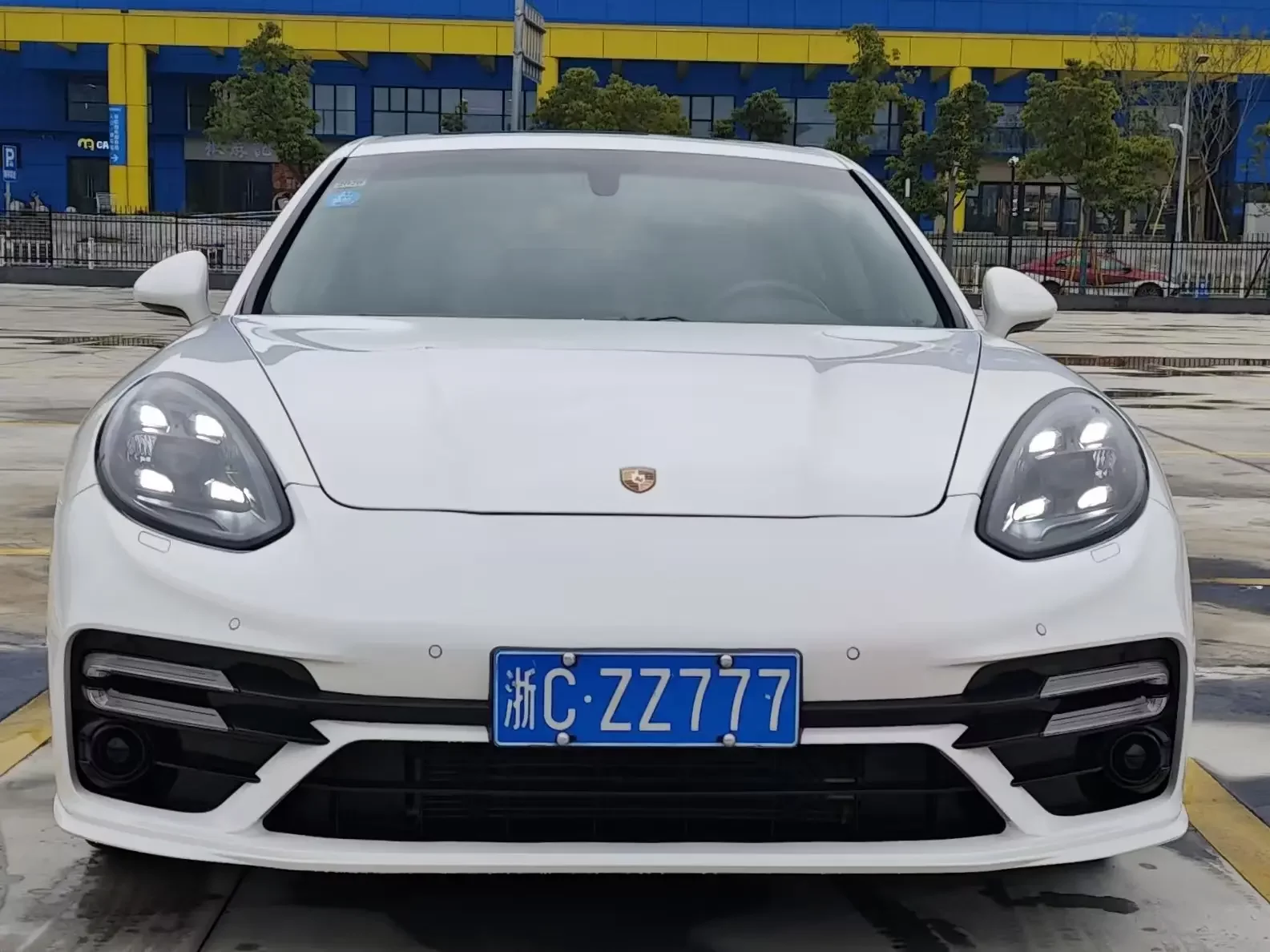 Porsche Panamera