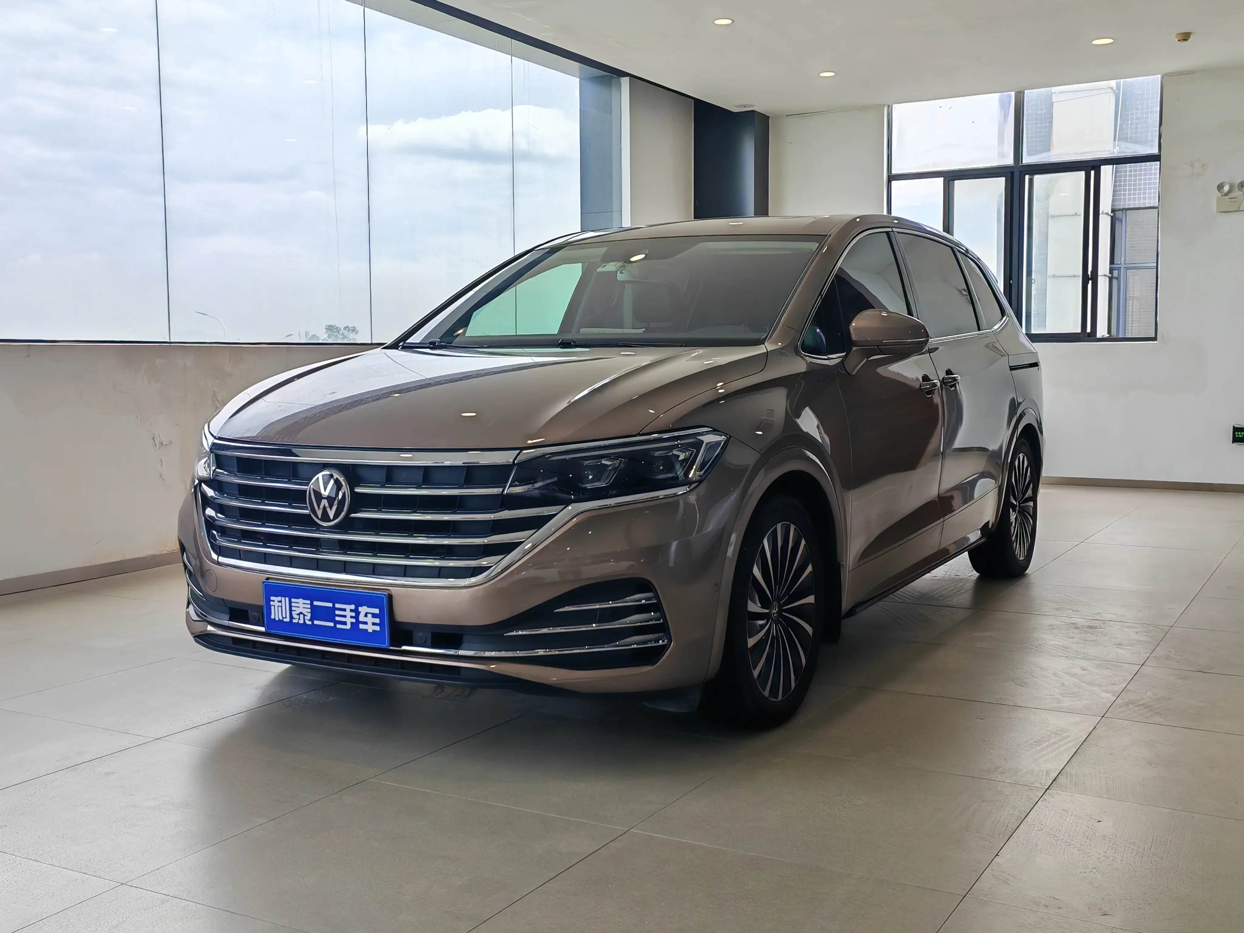 Volkswagen Weiran  из Китая