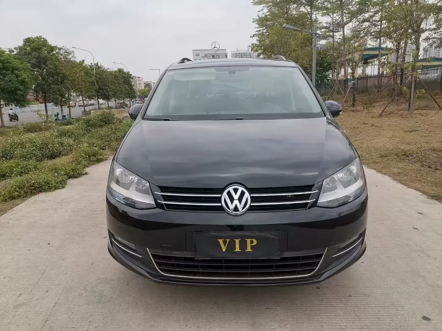 Volkswagen Sharon