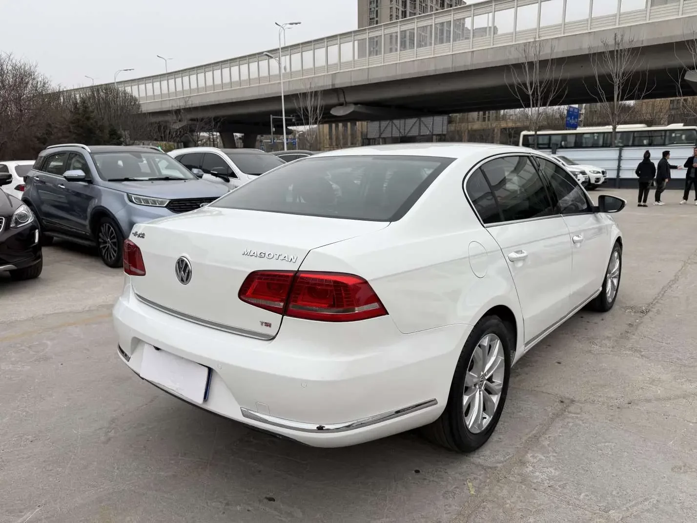 Volkswagen Magotan