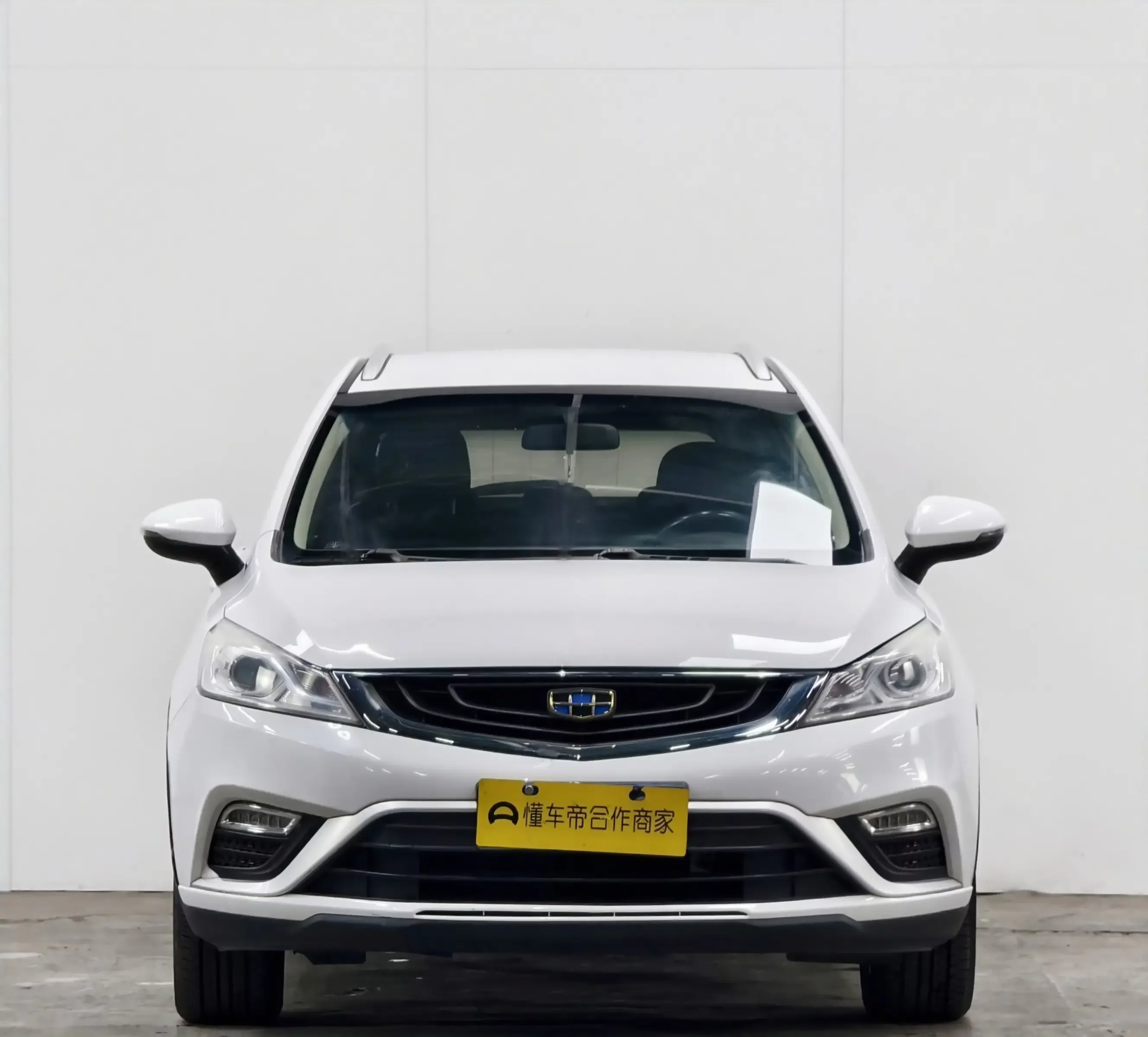 Geely Emgrand GS  из Китая