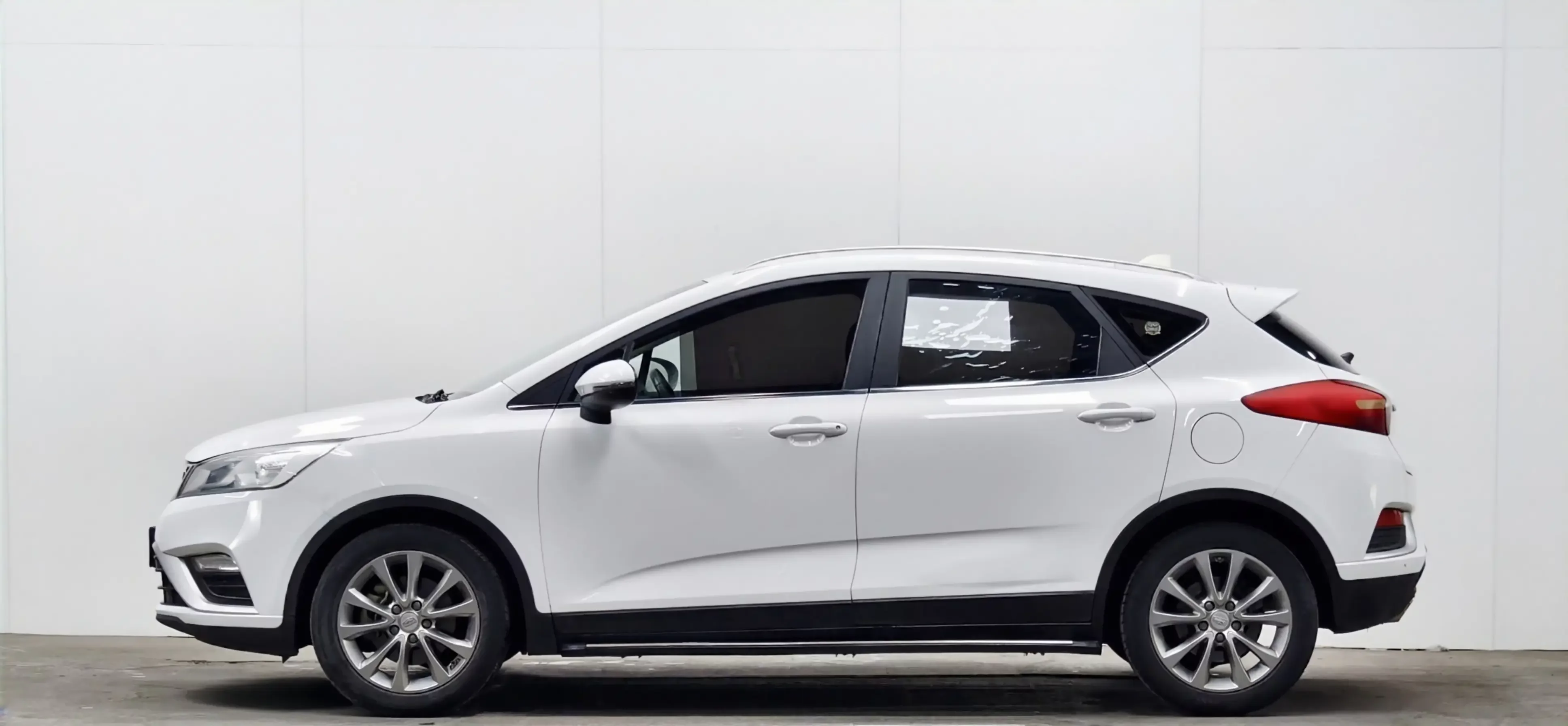 Geely Emgrand GS