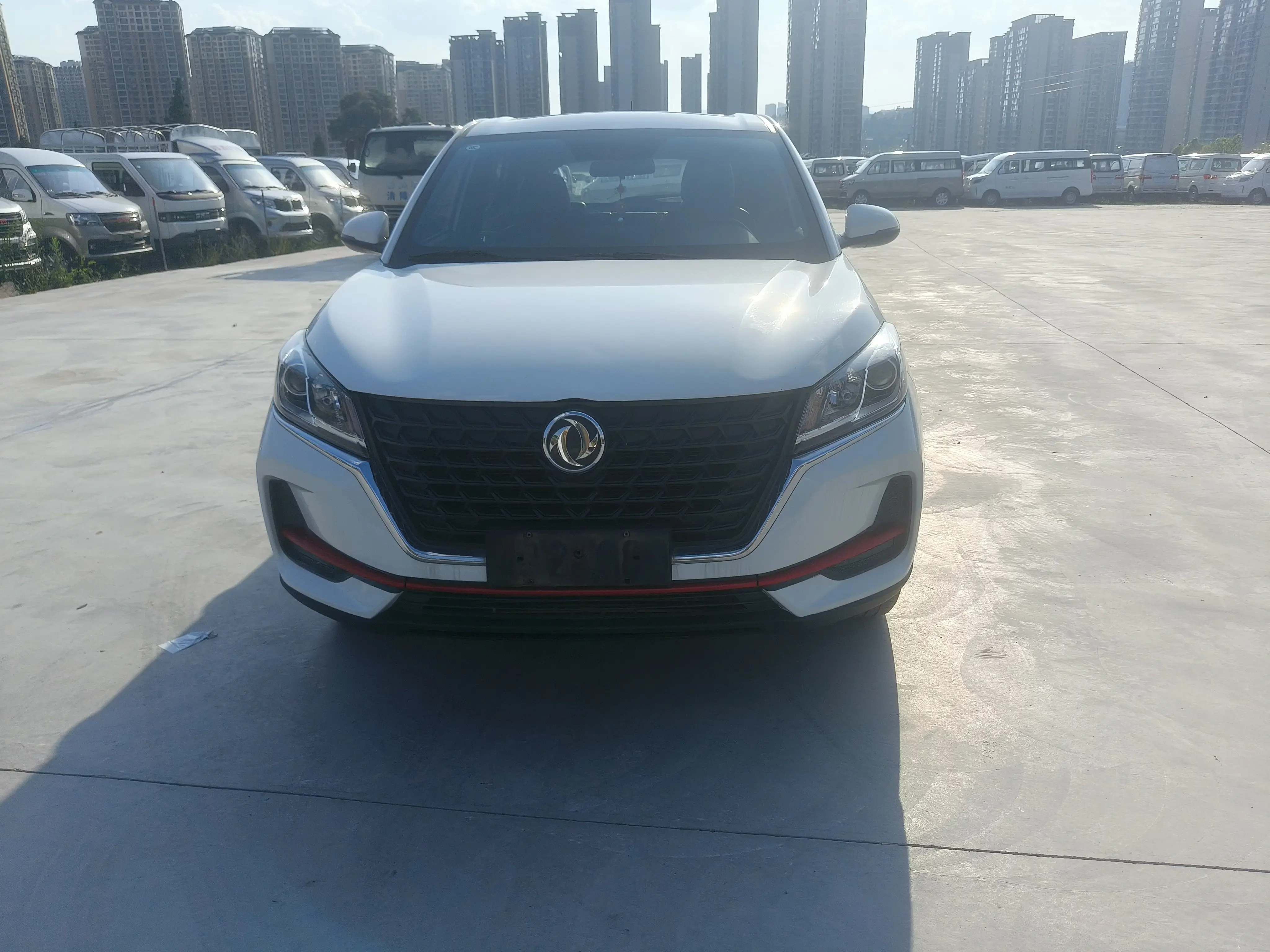 Dongfeng Fengon 500