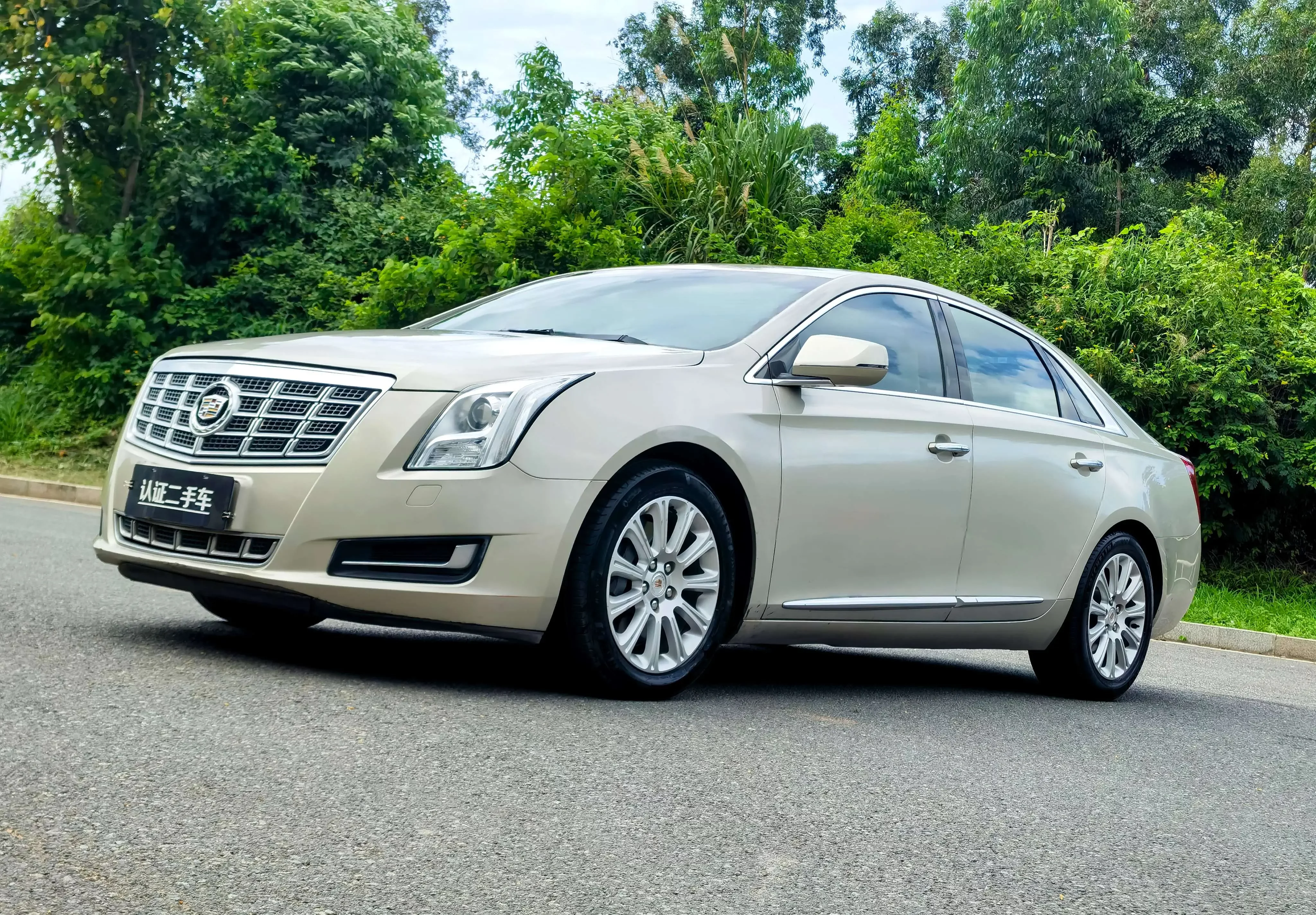 Cadillac XTS