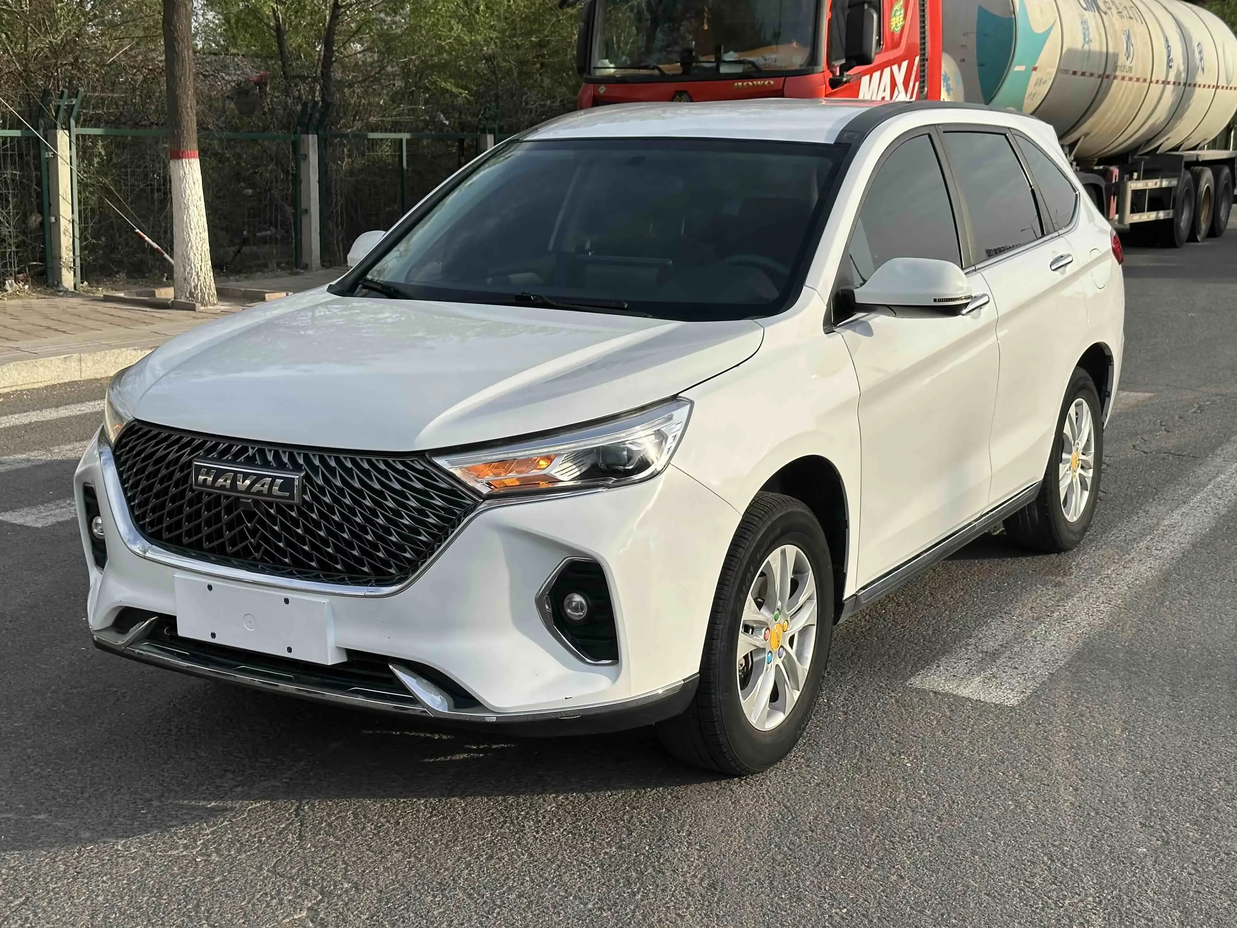 Haval M6  из Китая