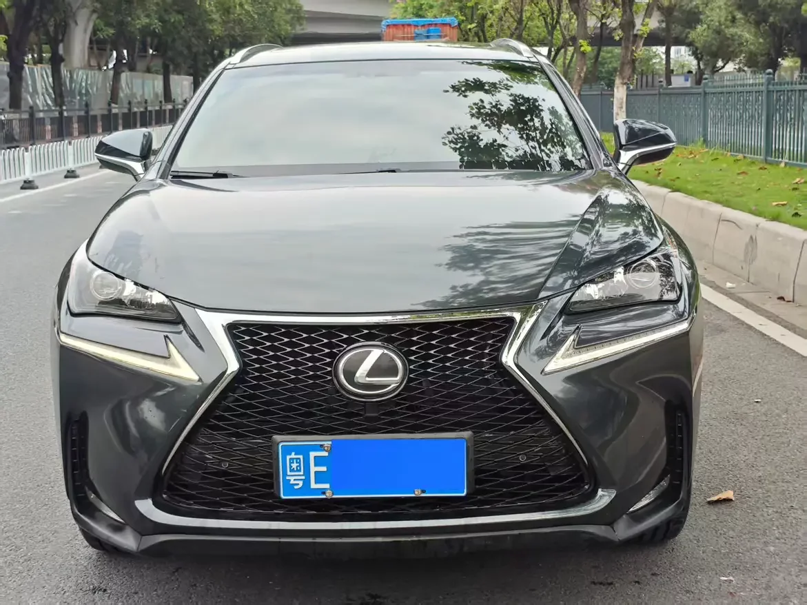 Lexus NX