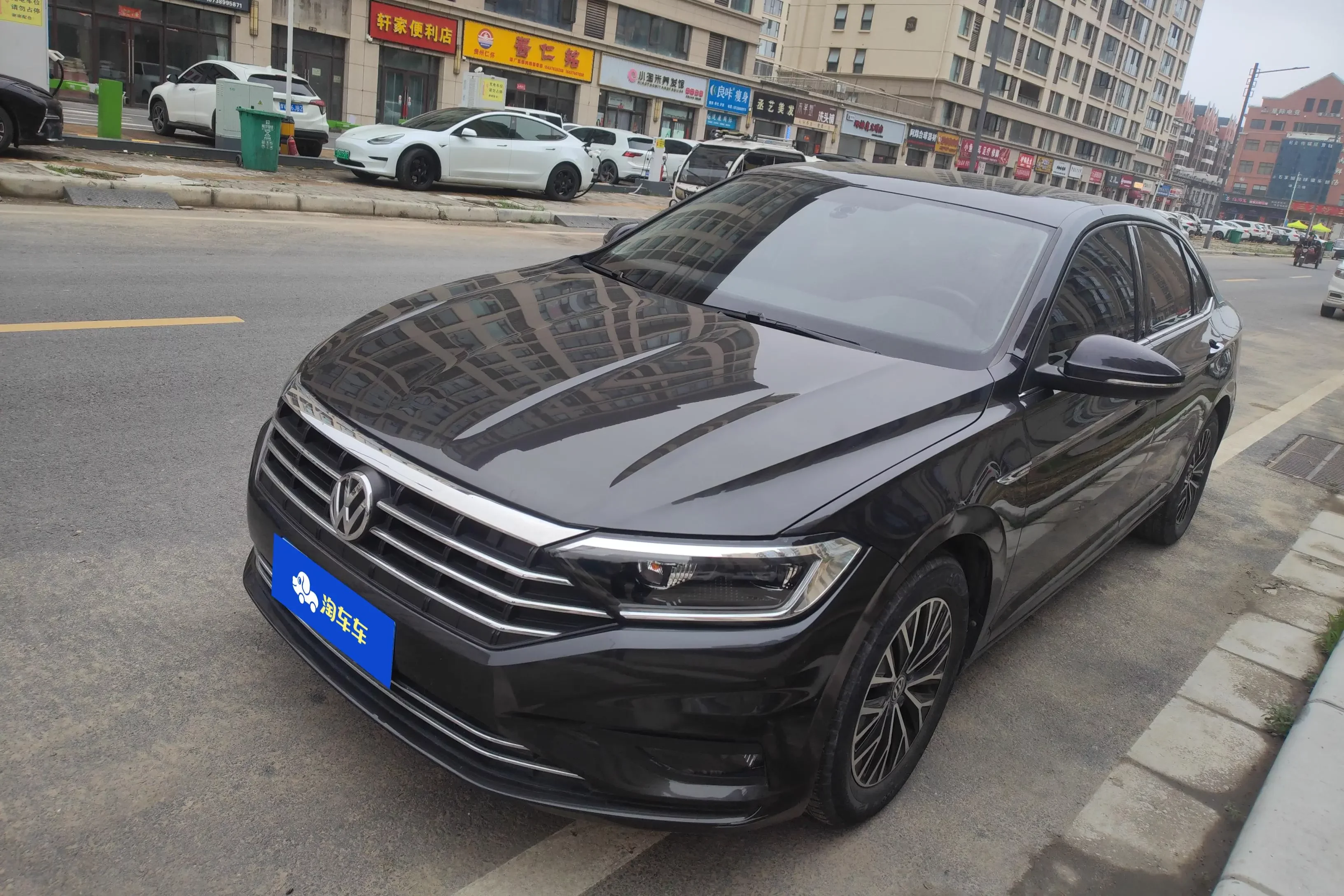 Volkswagen Sagitar