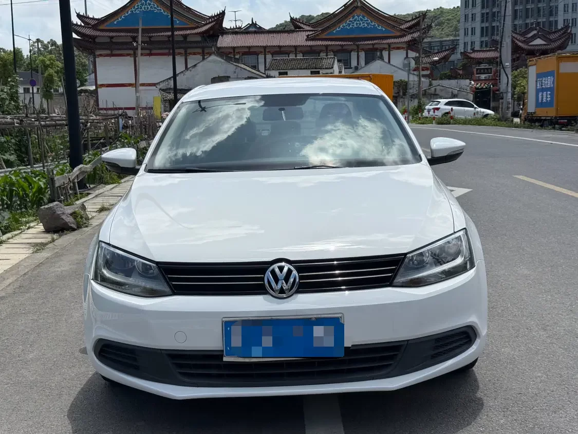 Volkswagen Sagitar