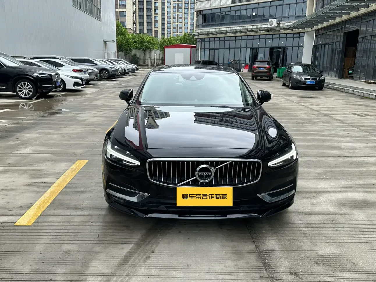 Volvo S90