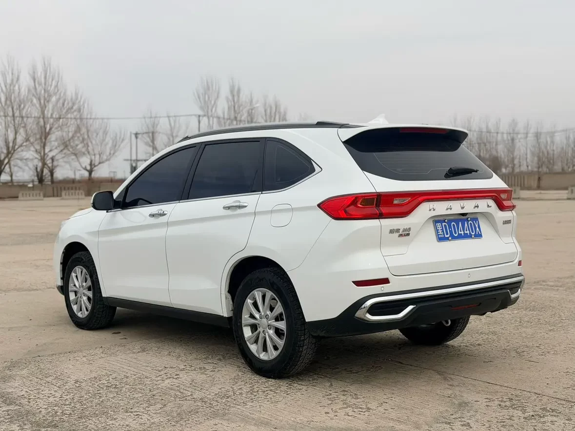 Haval M6