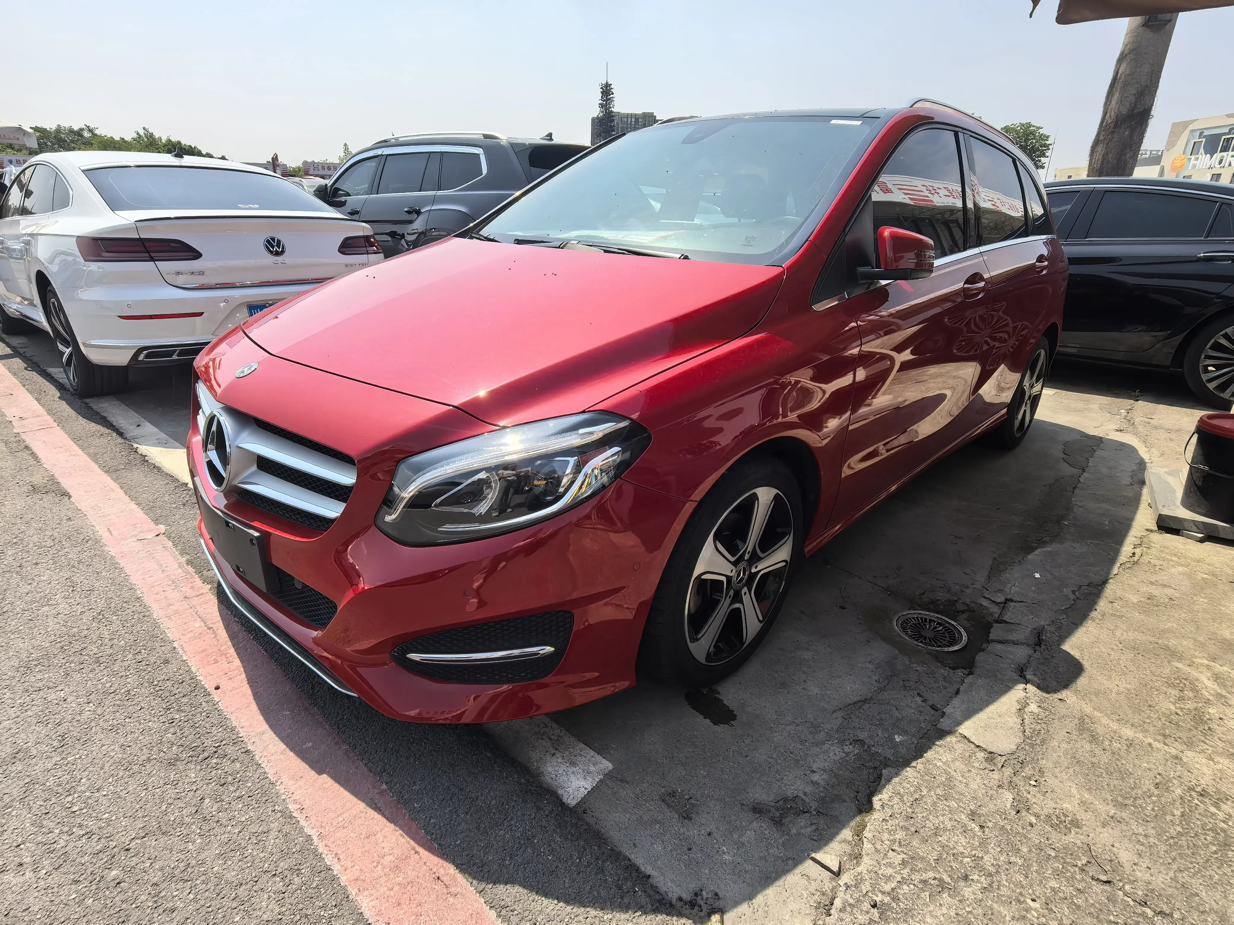 Mercedes-Benz B Class