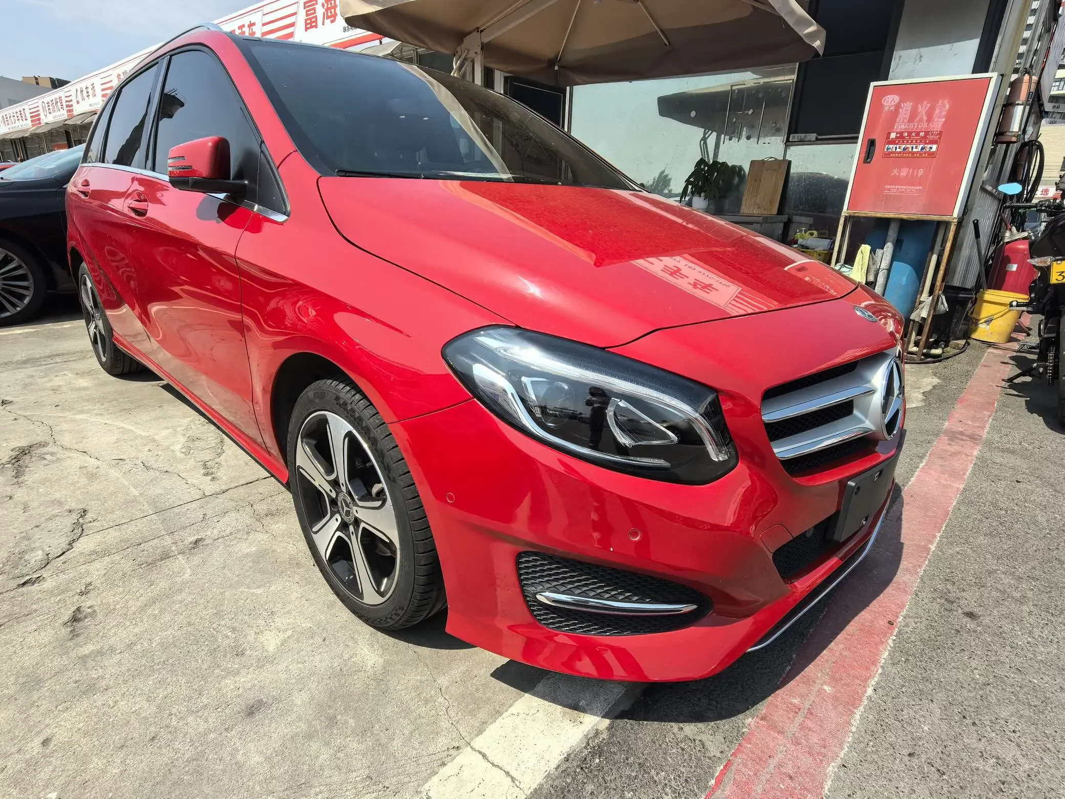 Mercedes-Benz B Class