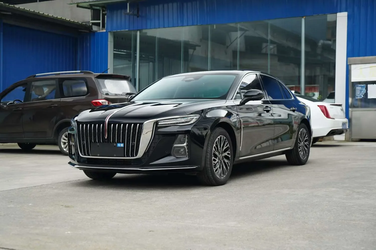 Hongqi H5