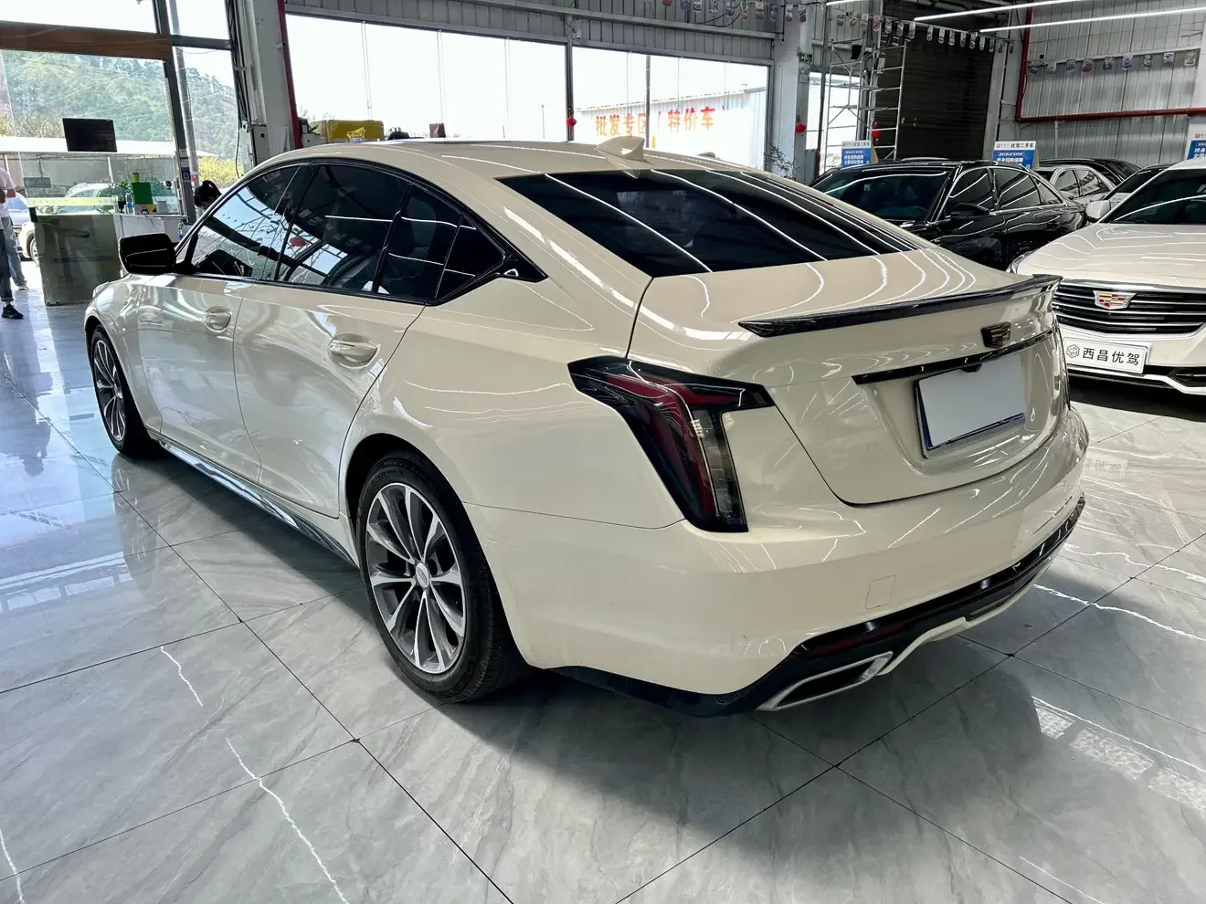 Cadillac CT5