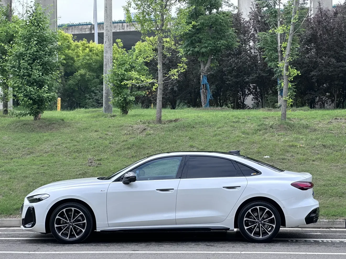 Audi A5L