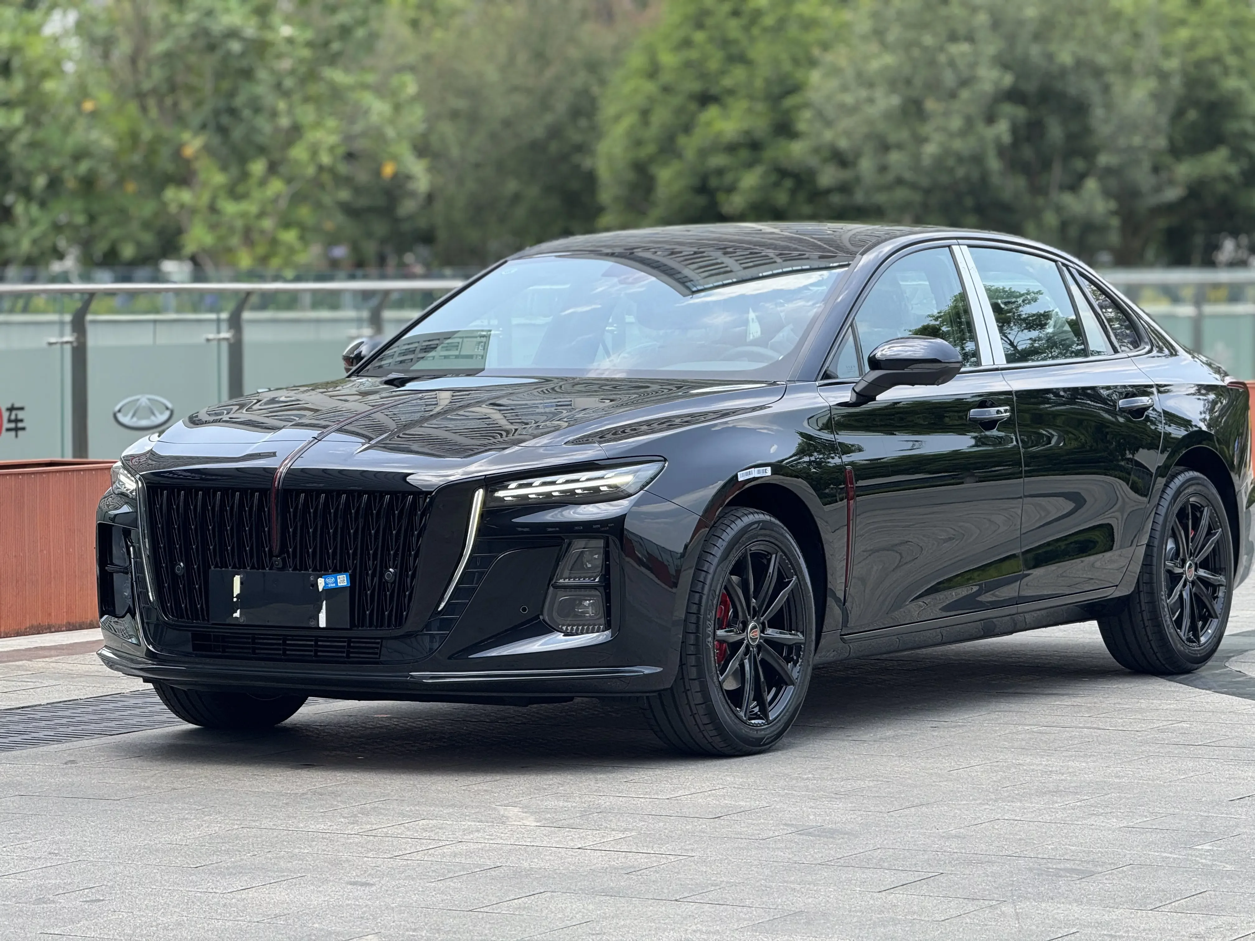 Hongqi H5