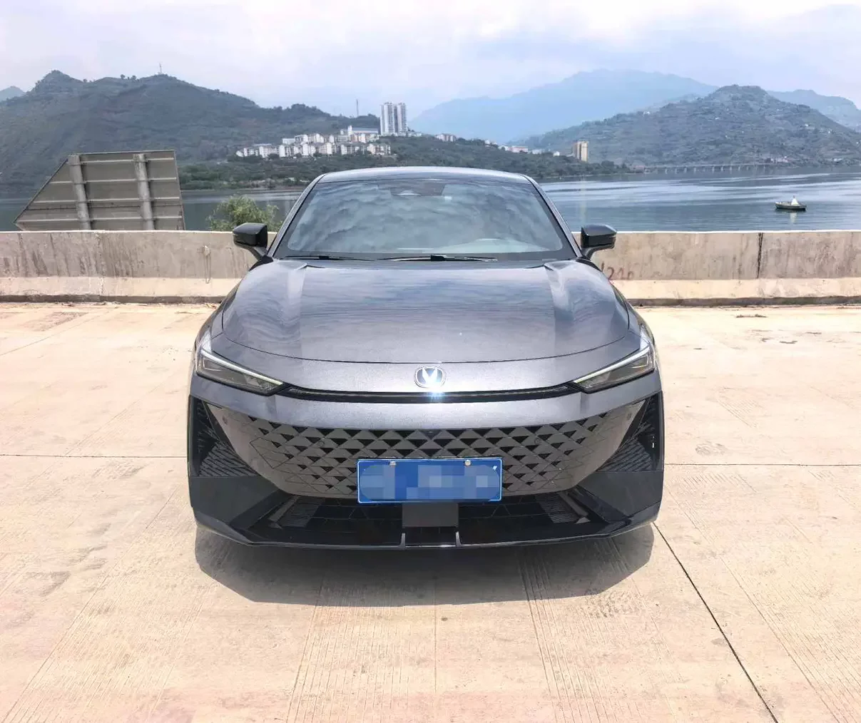 Changan UNI-V