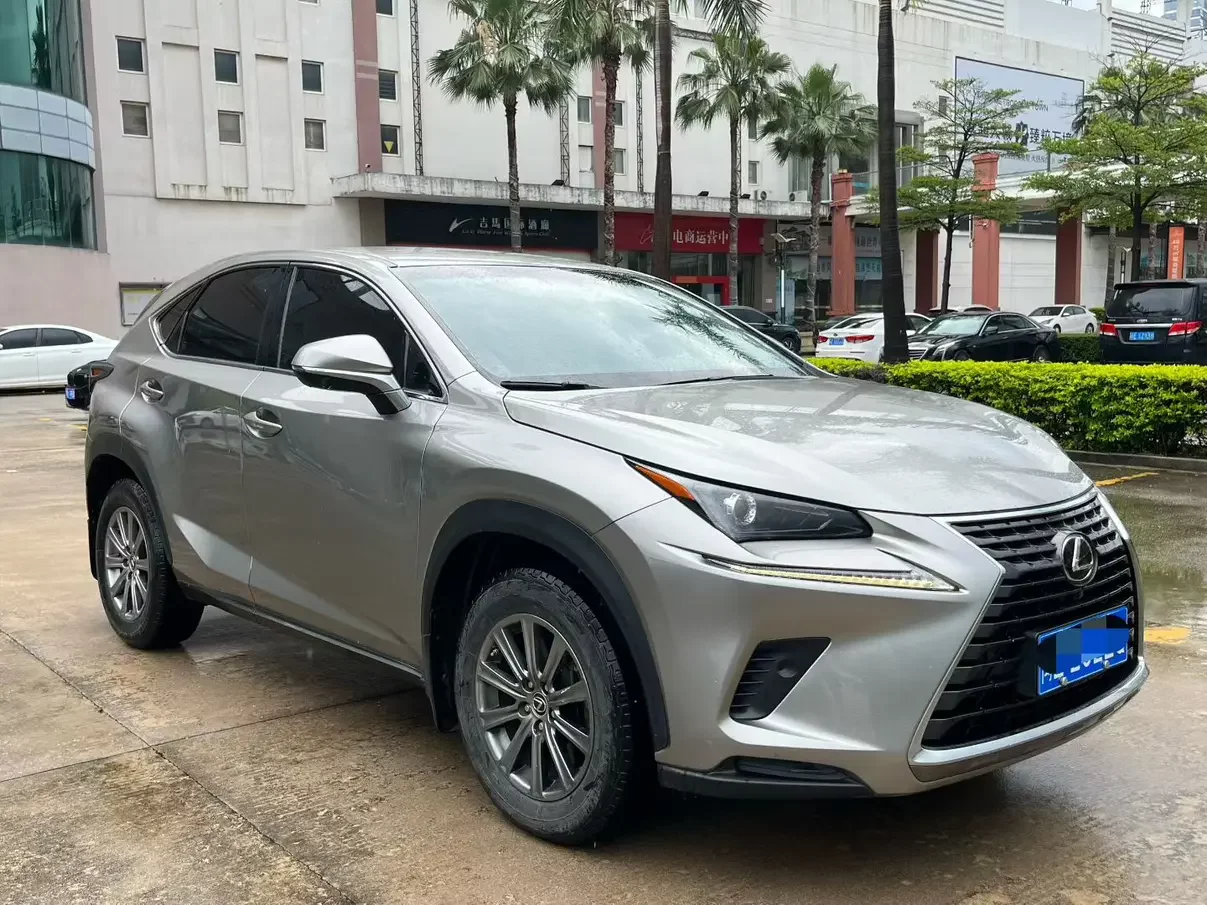 Lexus NX