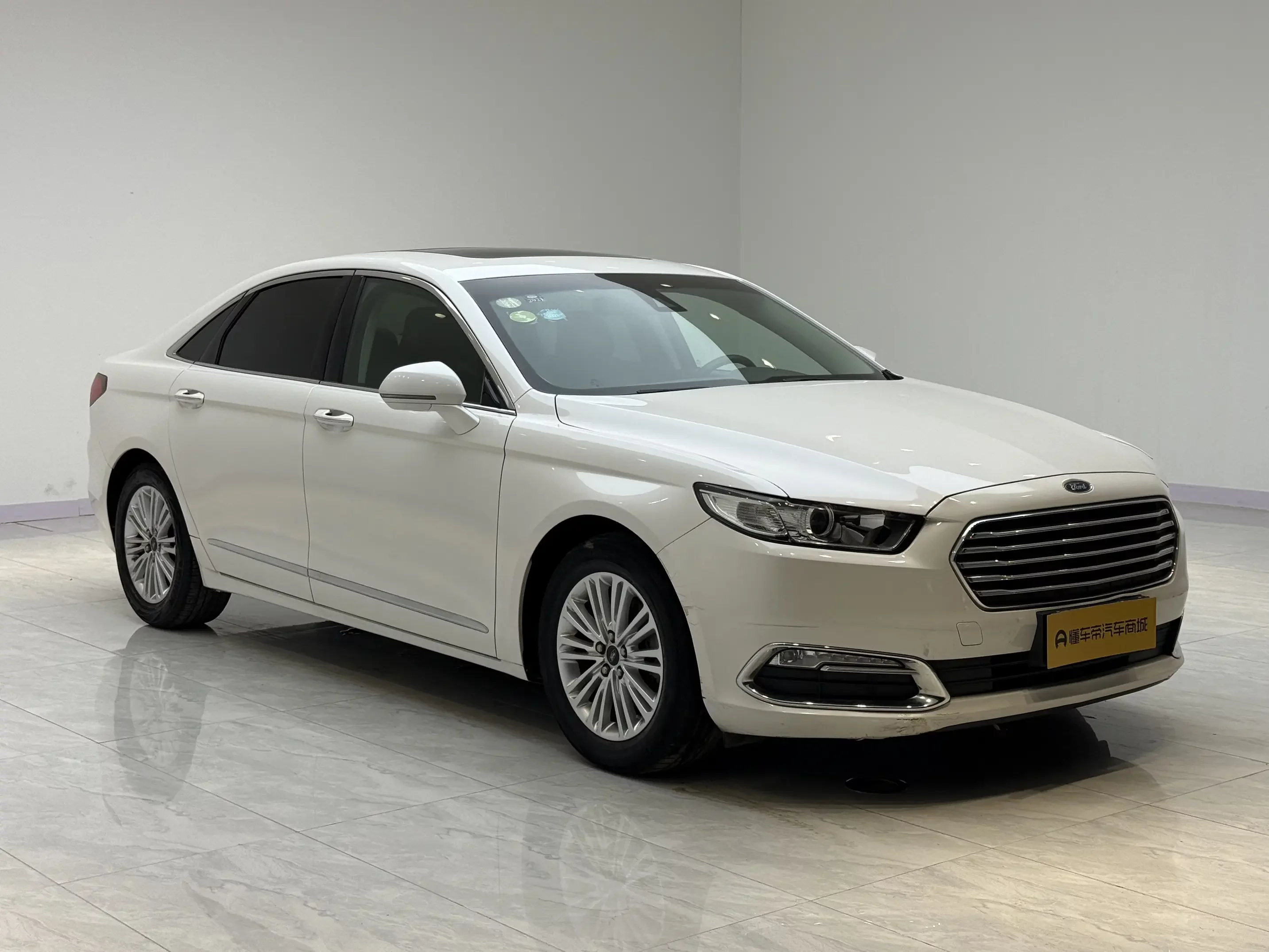 Ford Taurus