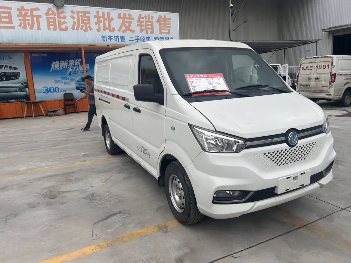 Dongfeng Yufeng EM26