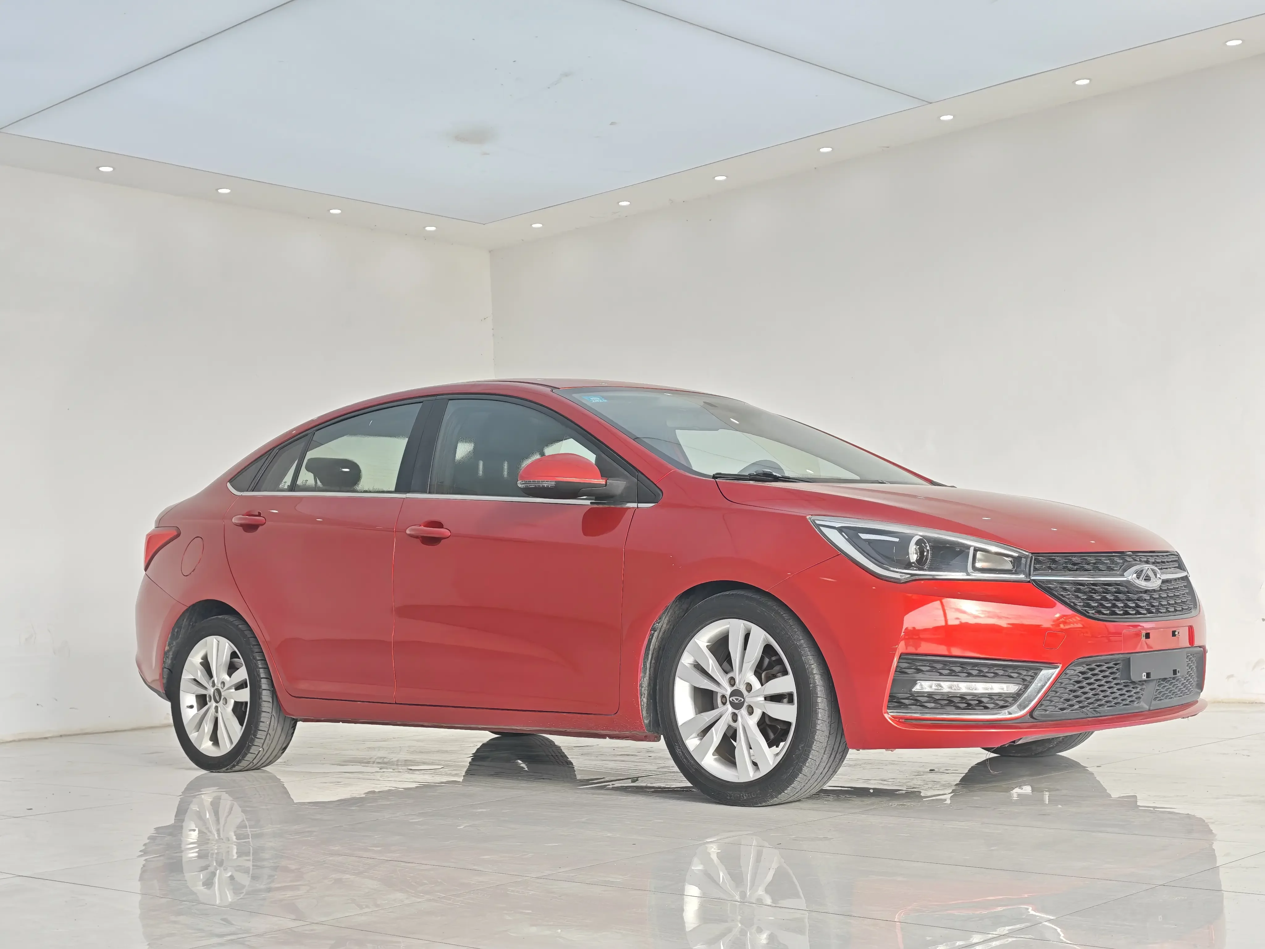 Chery Arrizo 5
