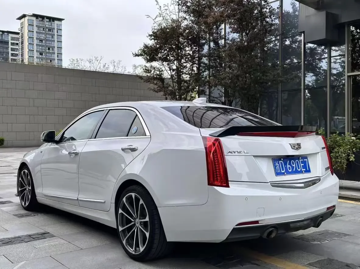 Cadillac ATS-L