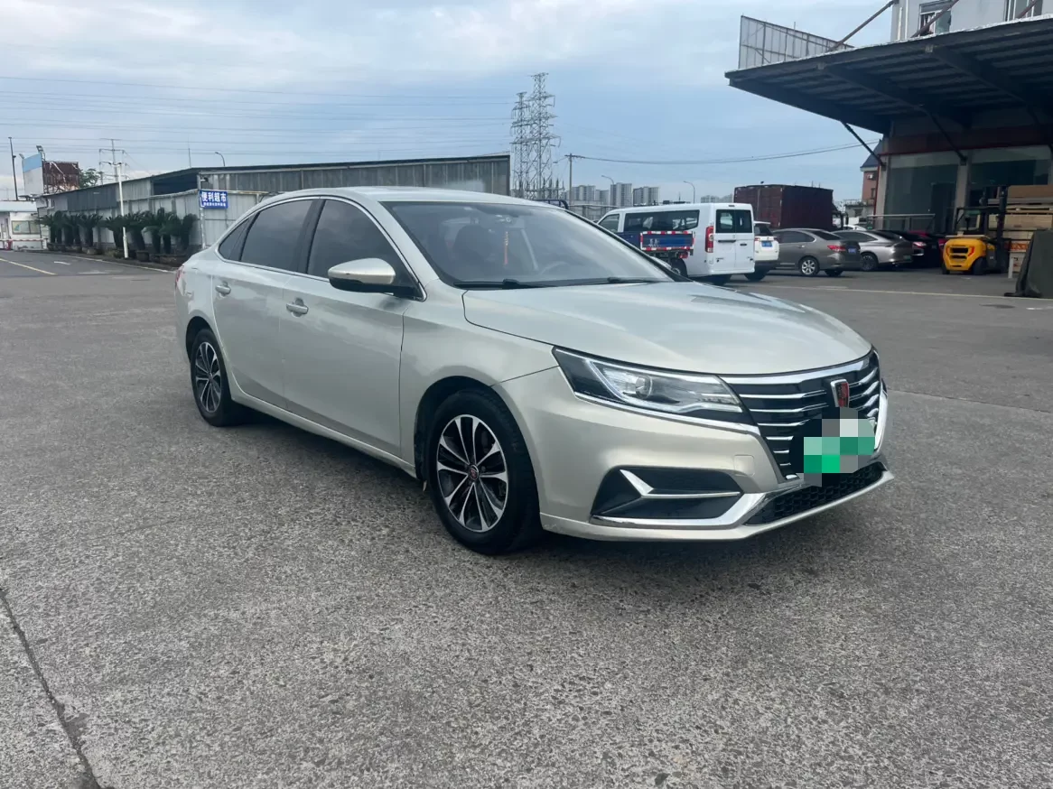 Roewe ei6