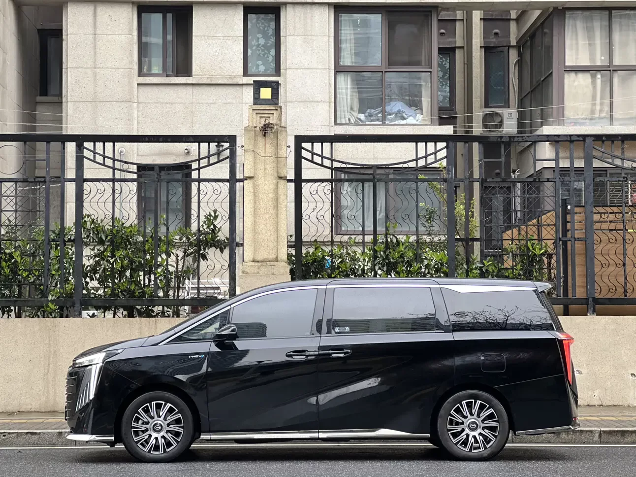 GAC Trumpchi E9 PHEV