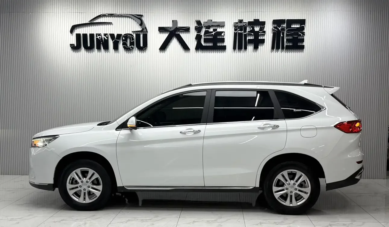 Haval M6