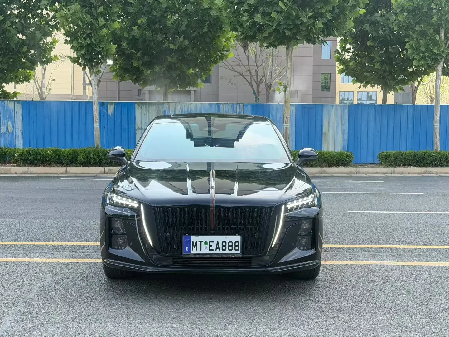 Hongqi H5