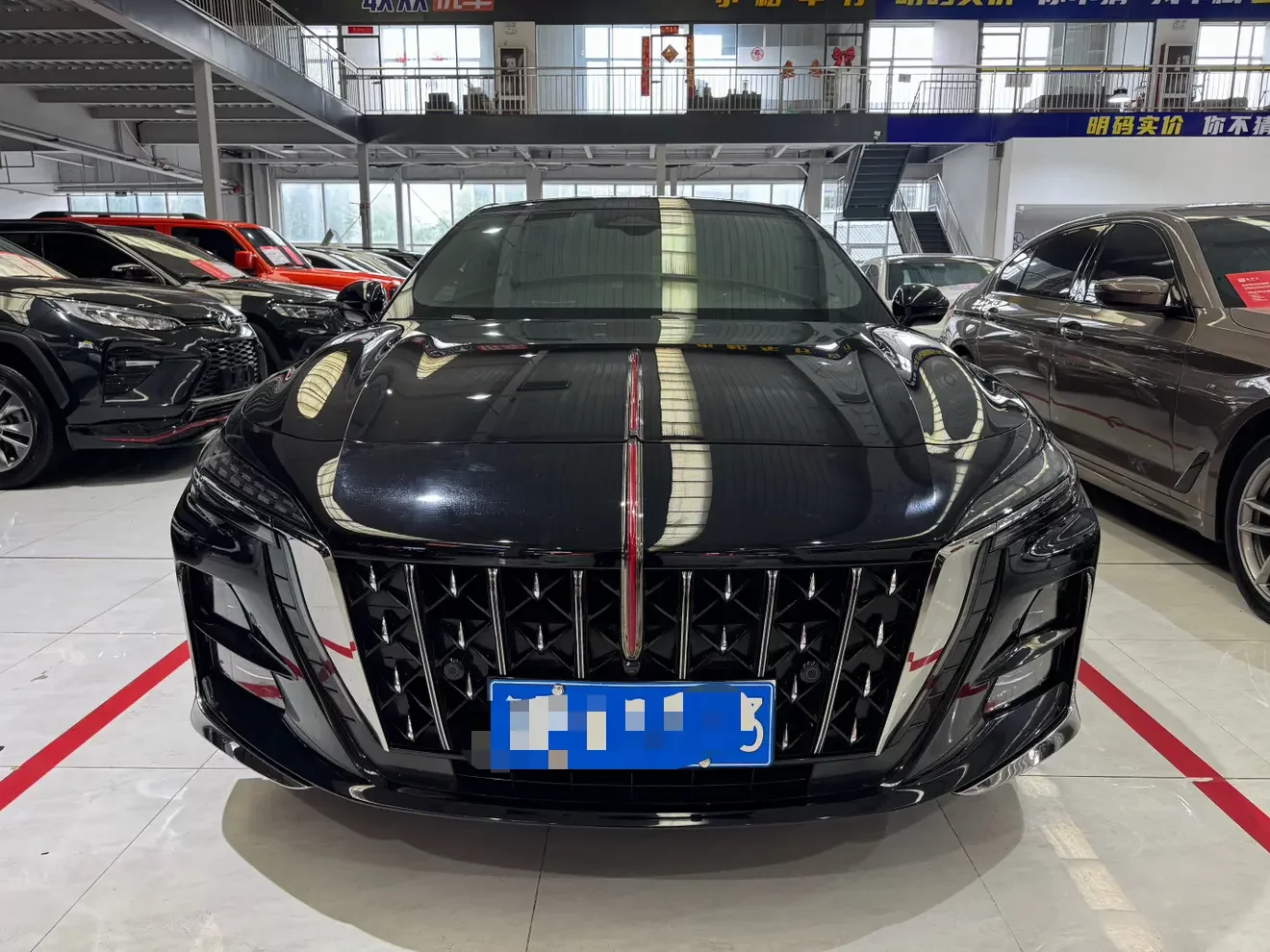Hongqi H6