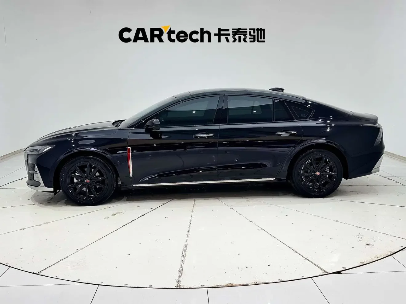 Hongqi H6
