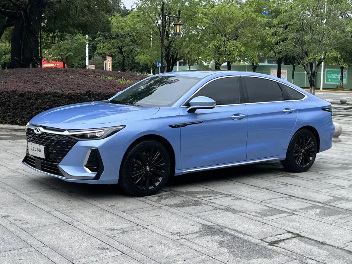 Chery Arrizo 8