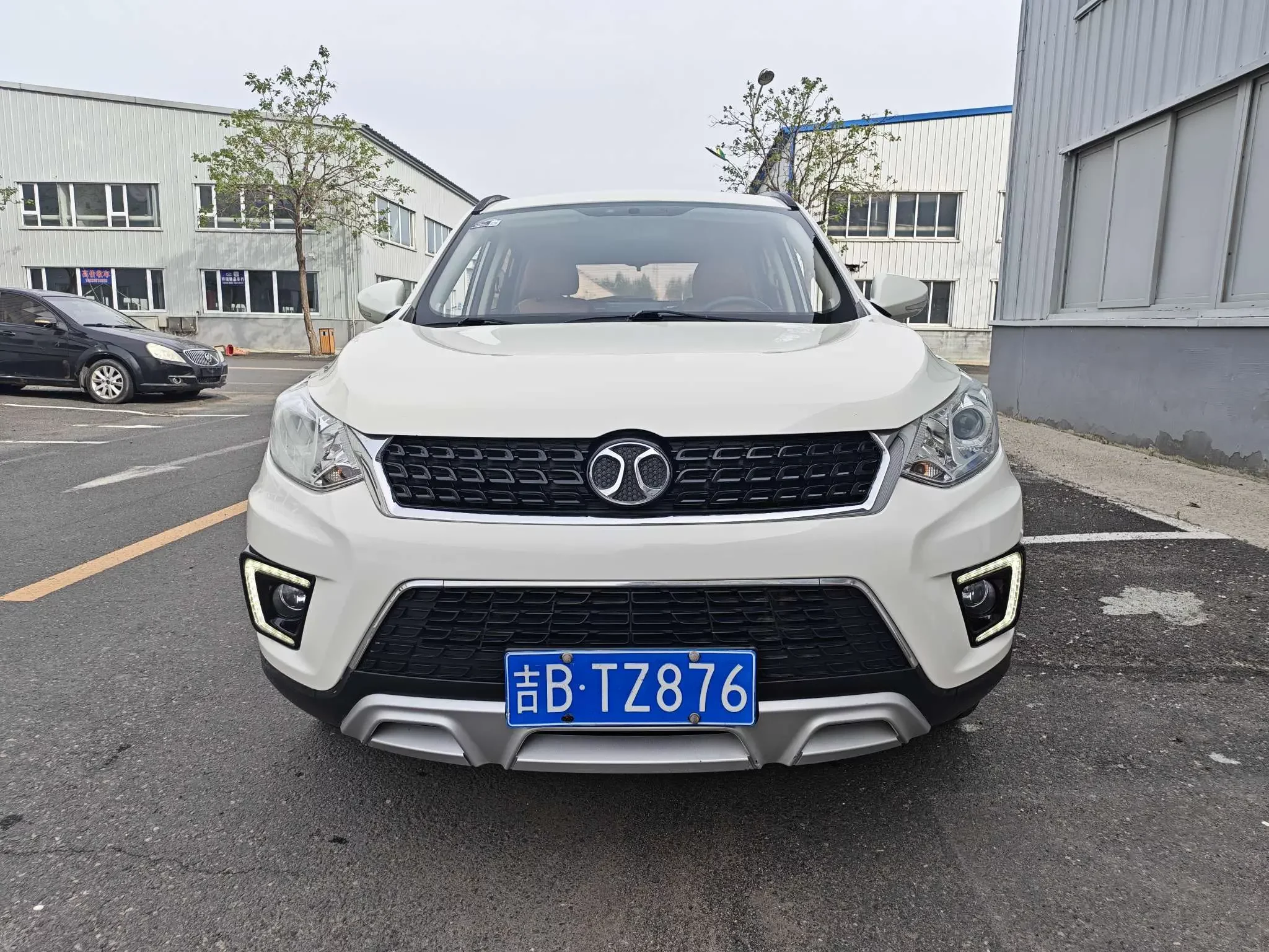 BAIC Shenbao X35