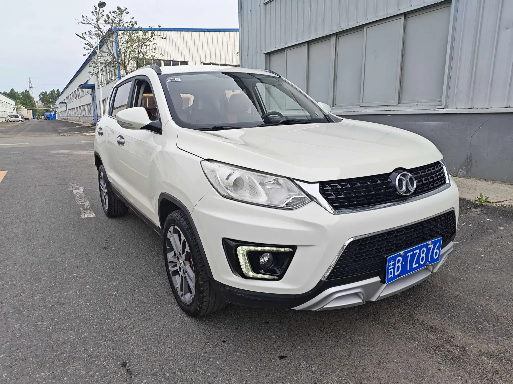 BAIC Shenbao X35