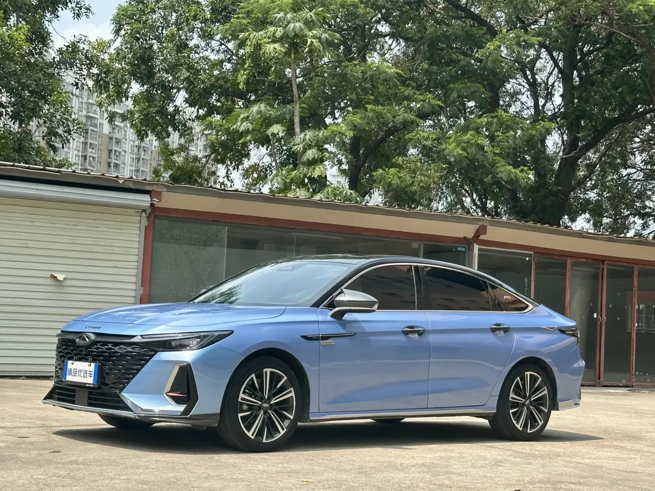 Chery Arrizo 8